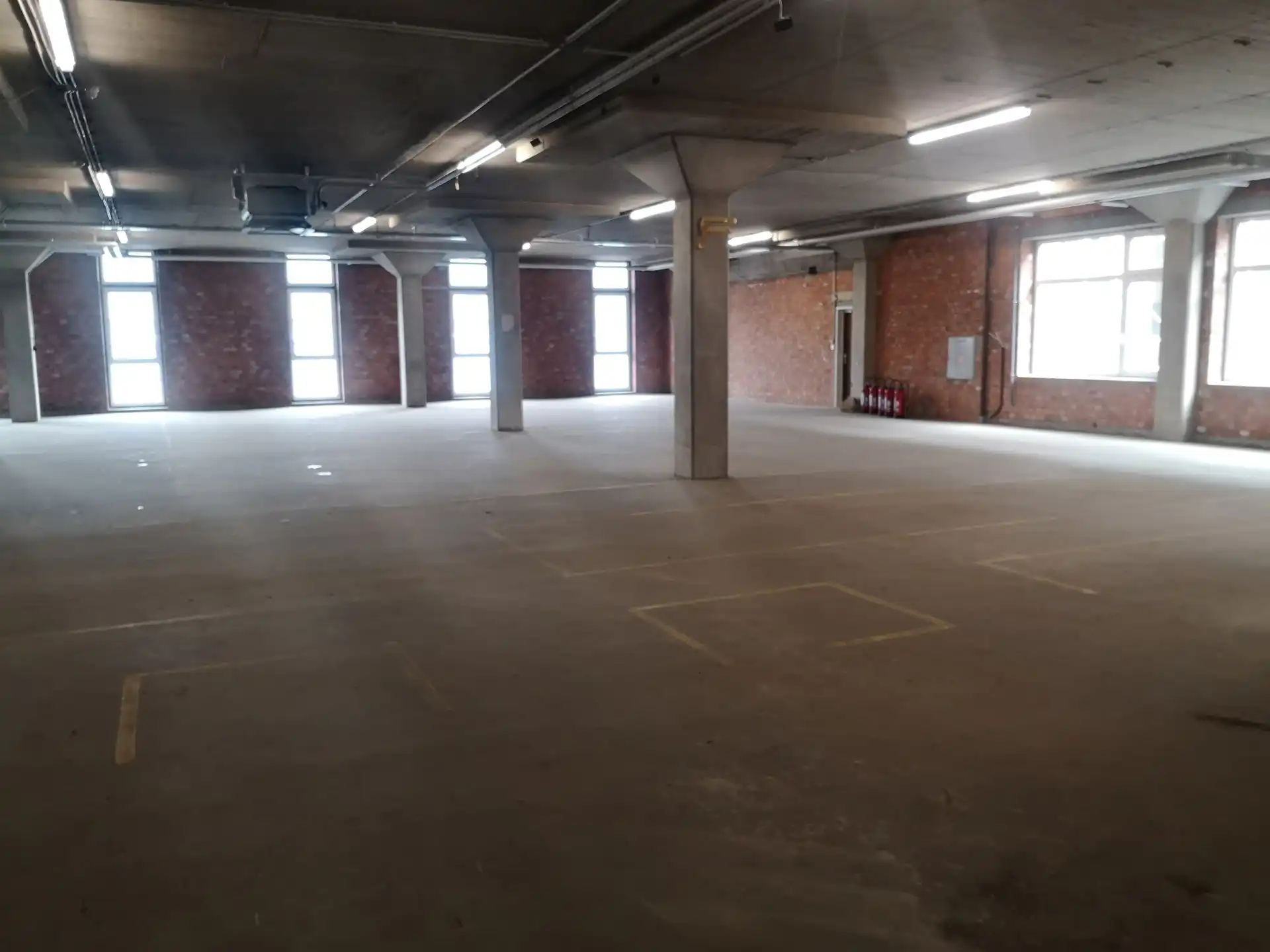 Kantoren te huur op de Noorderlaan te Antwerpen! foto 7