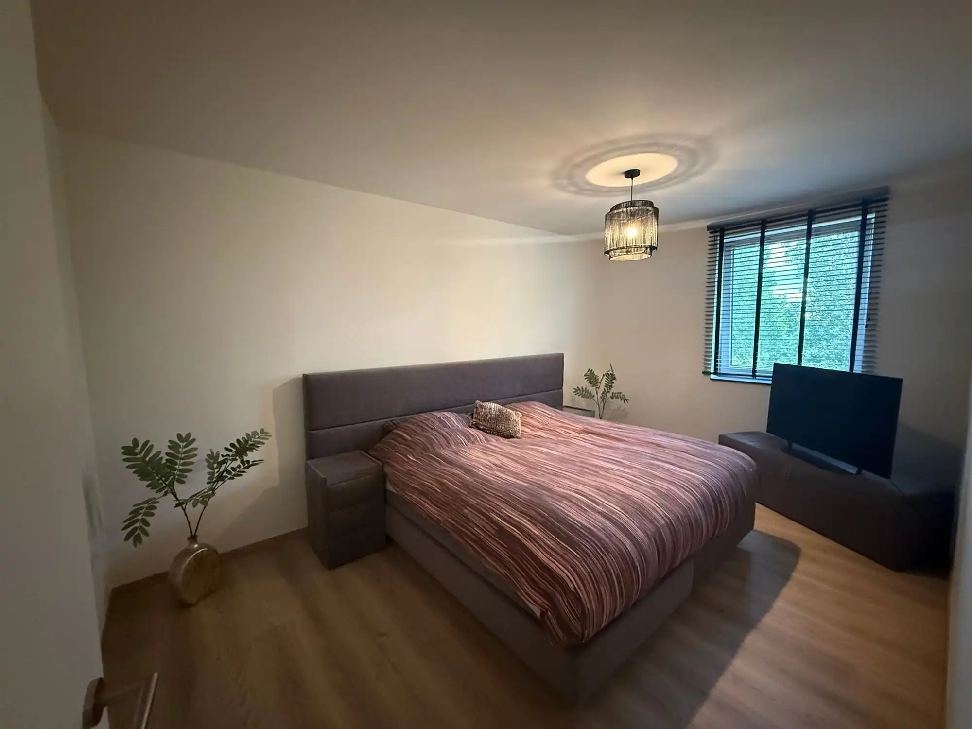 BEN nieuwbouwwoning met tuin, carport en bergzolder foto 14