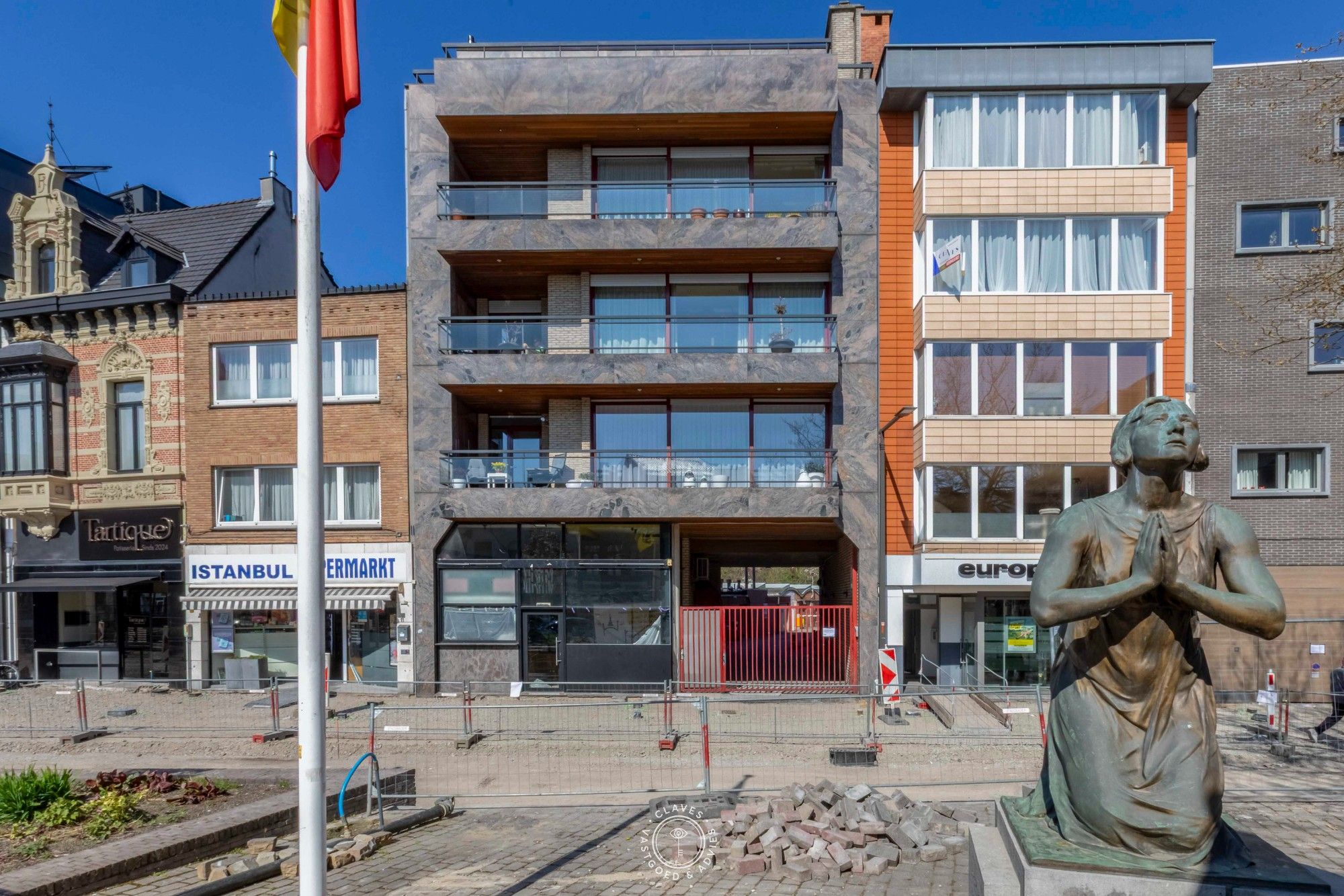 Ruim en energiezuinig appartement in het levendige hart van Sint-Niklaas foto 21