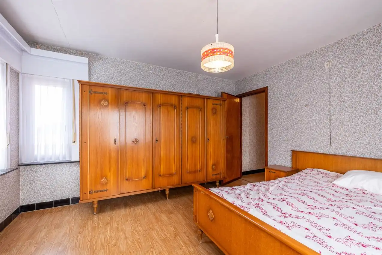 Te renoveren 3slk woning op uitzonderlijk perceel van 34 are  foto 16