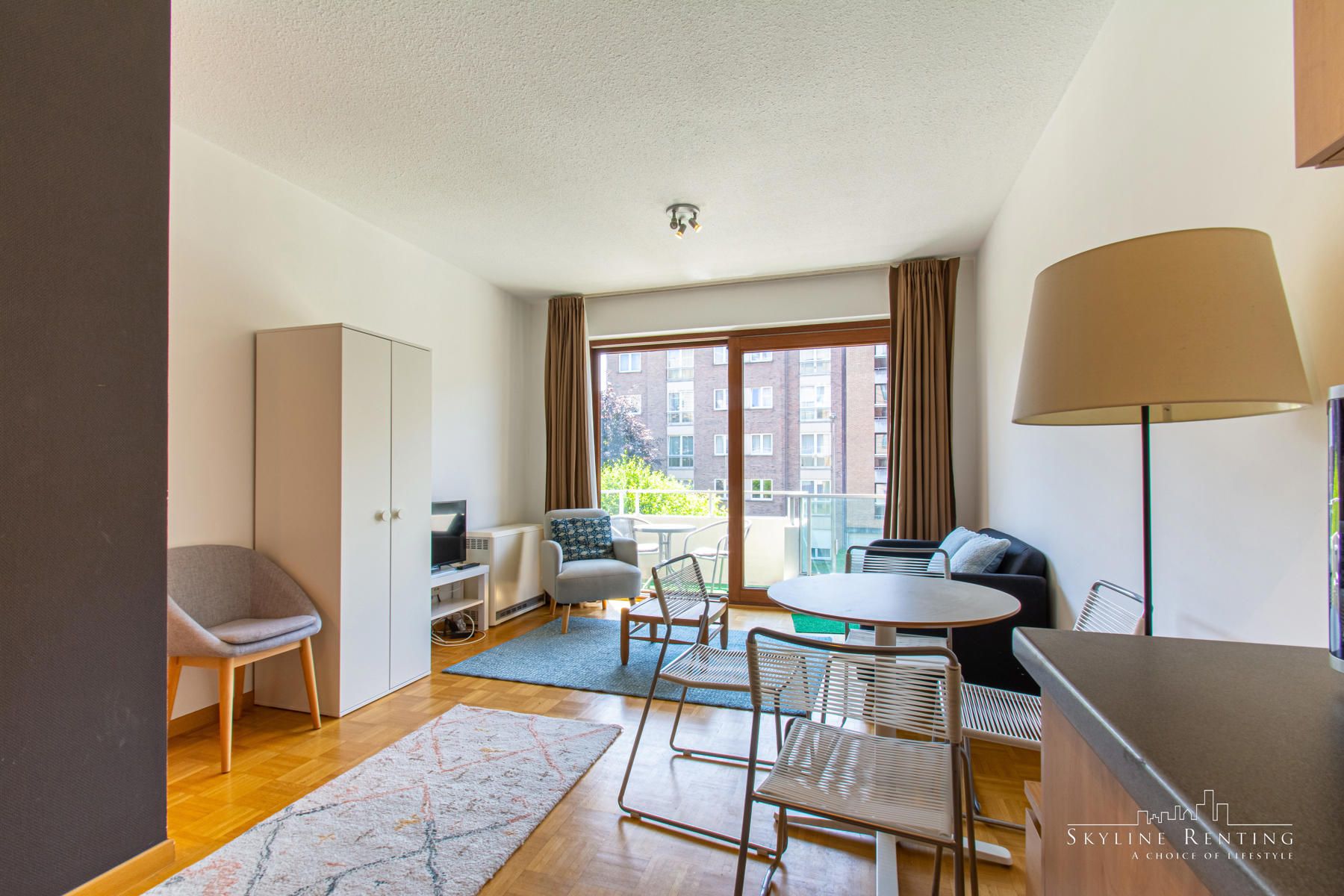 LICHTRIJK - Studio met TERRAS (Stockel) foto 4