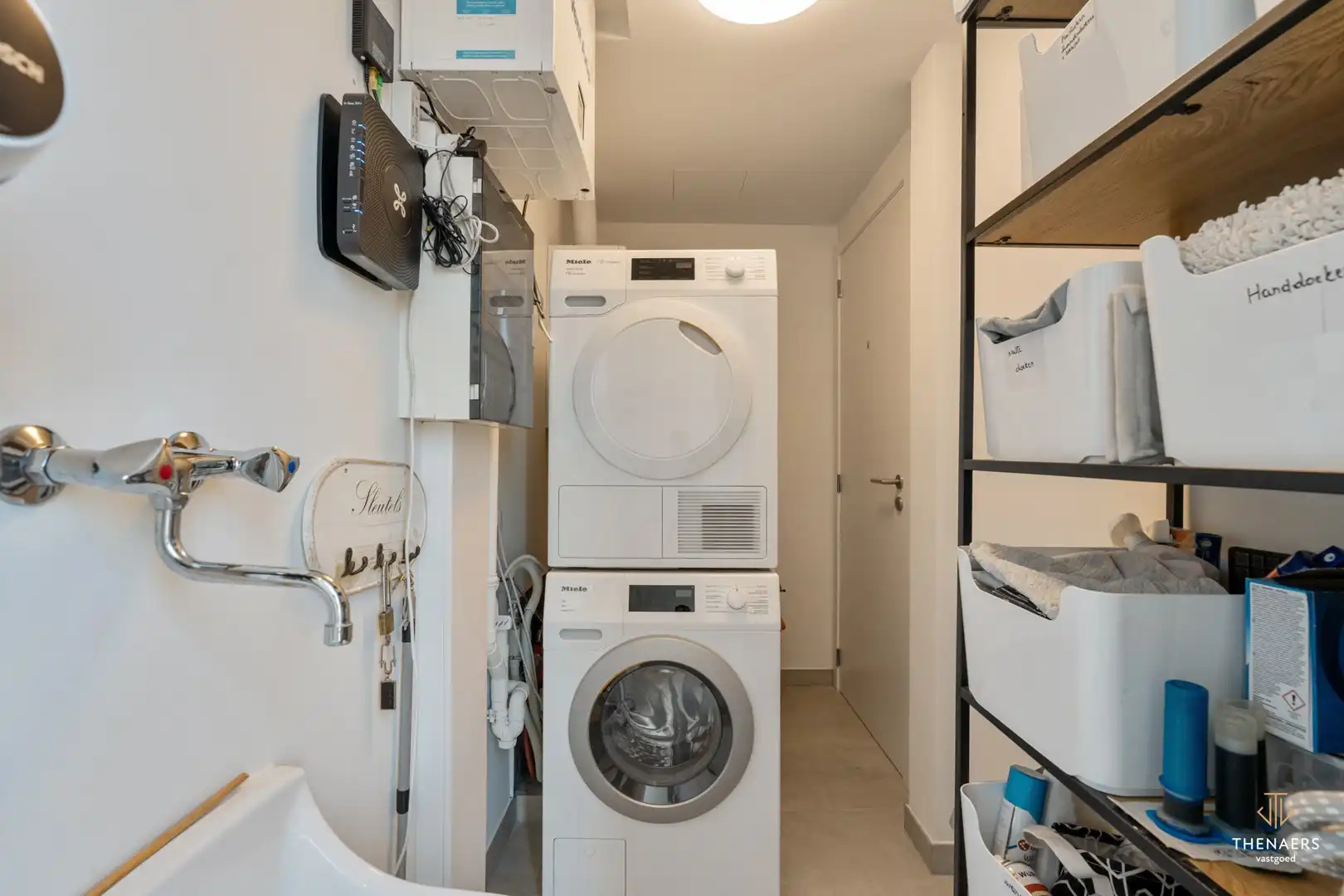 Exclusief penthouse met 2 ruime terrassen en privatieve lifttoegang. foto 16