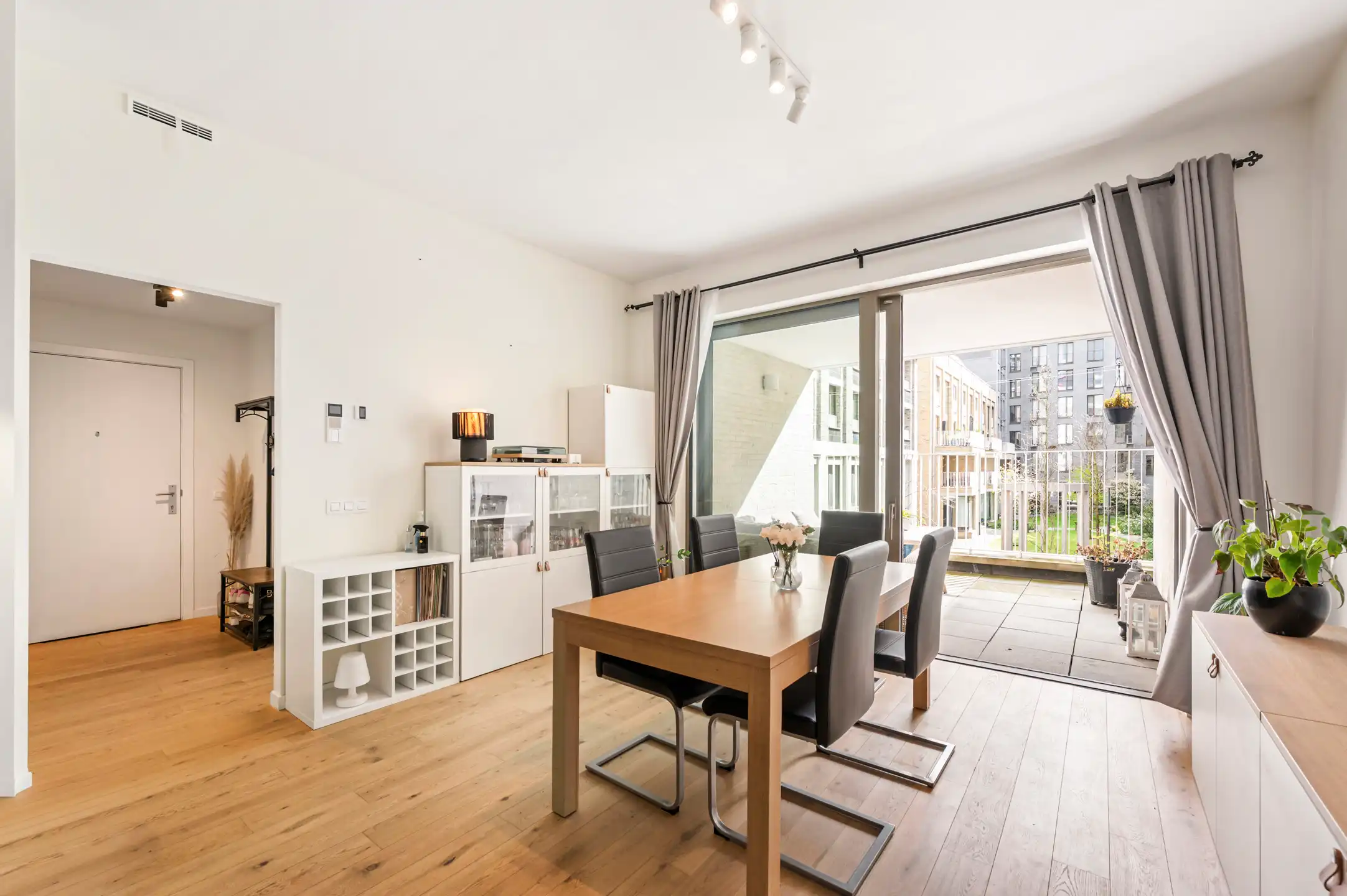 ANTWERPEN EILANDJE - Appartement met ruim zonneterras foto 3