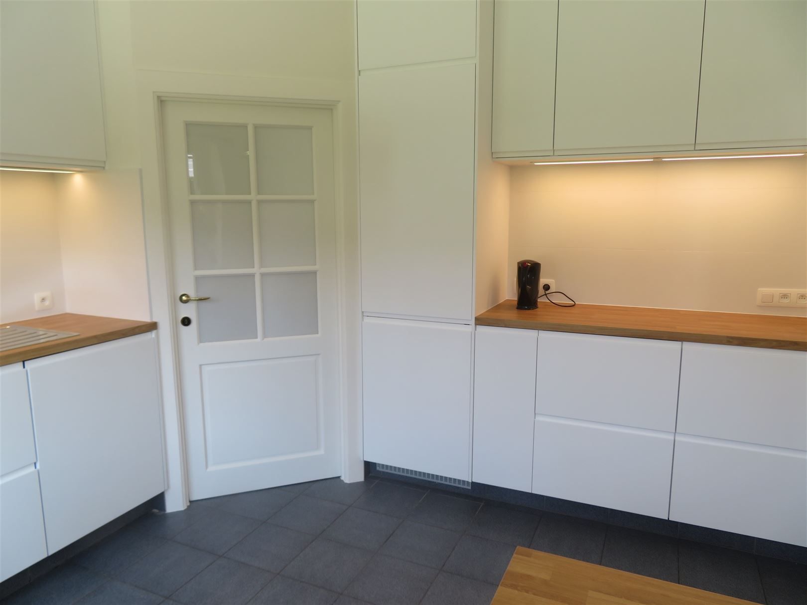 Instapklare villa met 4 slaapkamers én airco in Brasschaat! foto 9