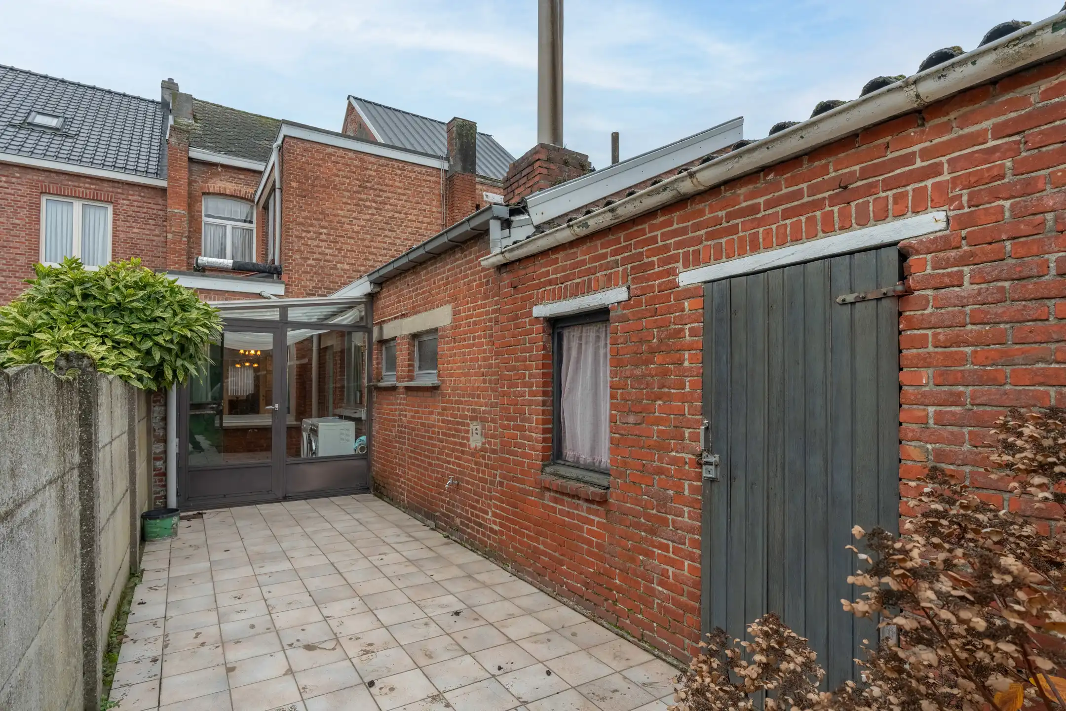 Te renoveren woning met 4-5 slpk's en tuin te Turnhout. foto 33