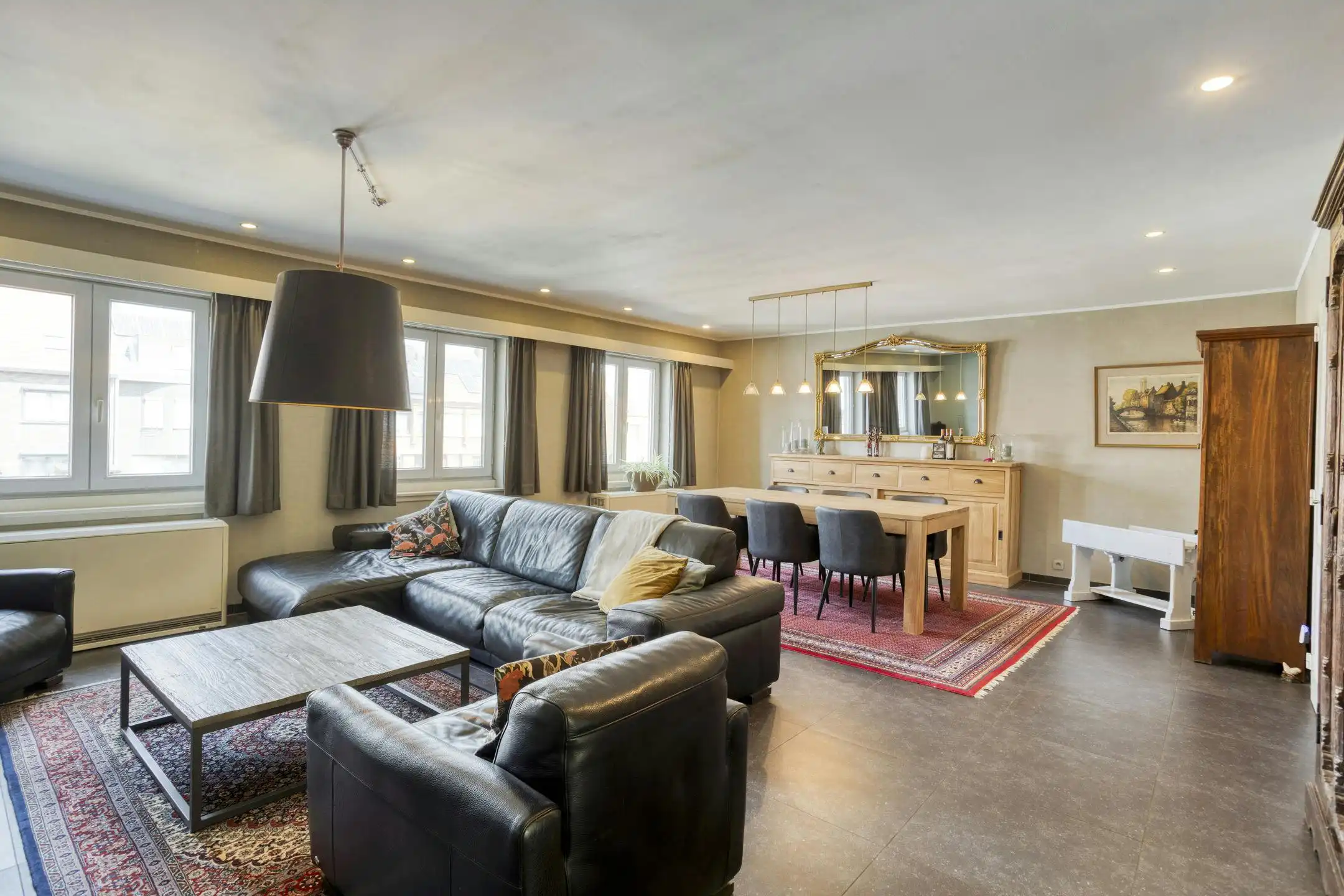 Handelspand met ruime woonst te koop in Ekeren foto 20