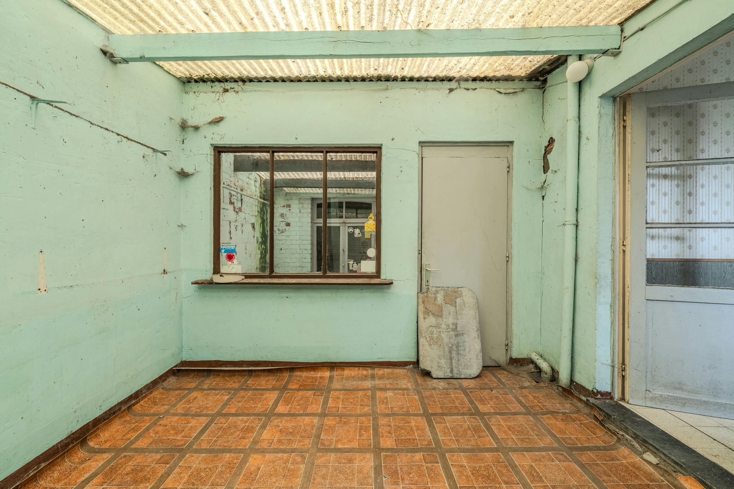 Te renoveren woning met 5 slaapkamers, tuin en garagebox te Middelkerke! foto 26