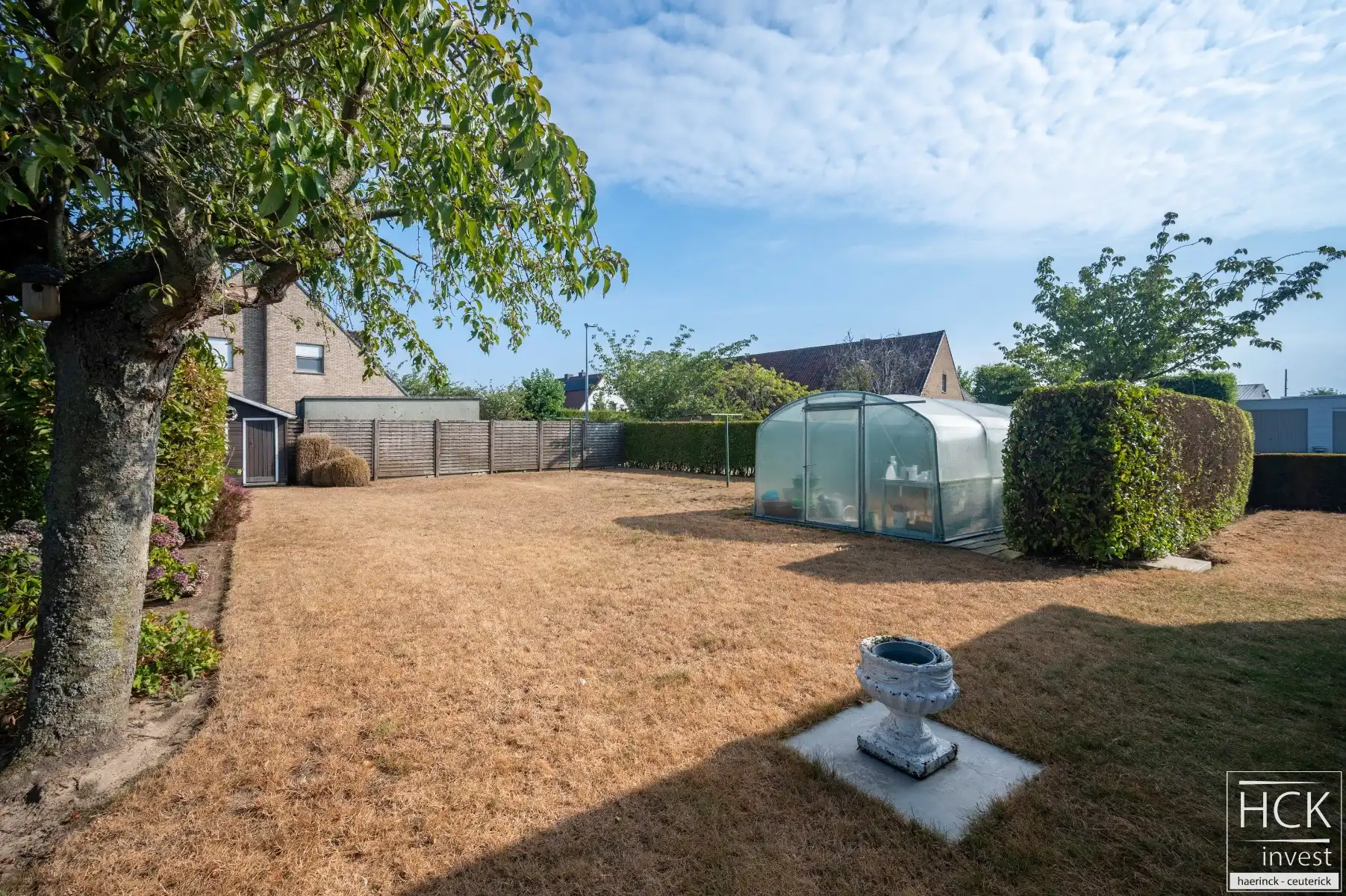 WAREGEM - Gelijkvloerse en lichtrijke woning op mooi perceel van 833m² ! foto 12