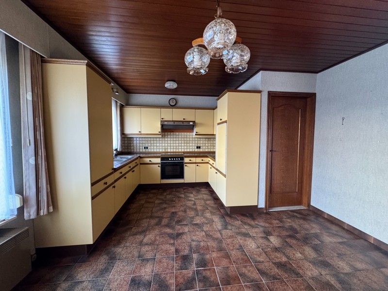 Vrijstaande woning met 5 slaapkamers. foto 9