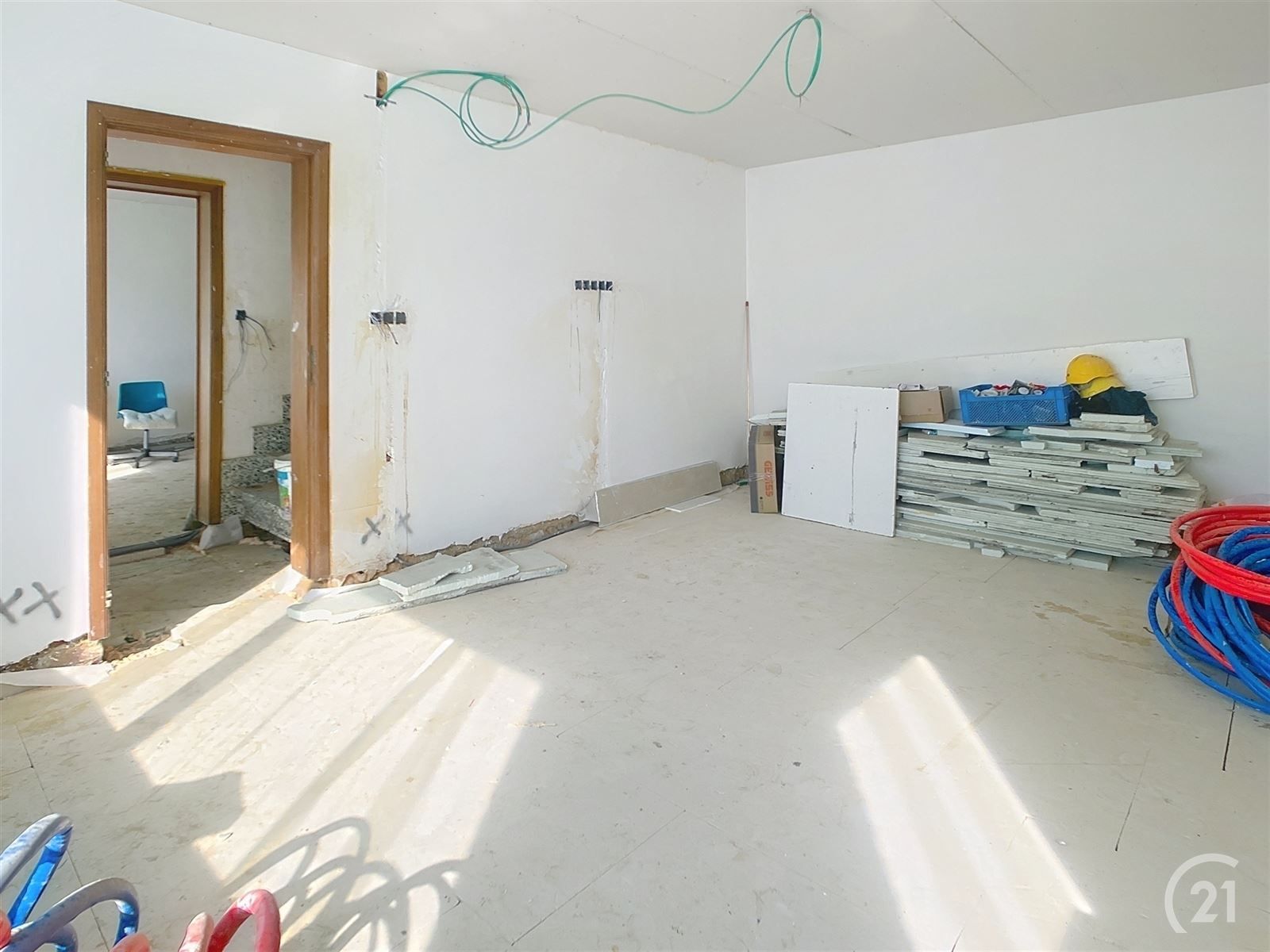Verder af te werken ruwbouwwoning op 3are37 foto 5
