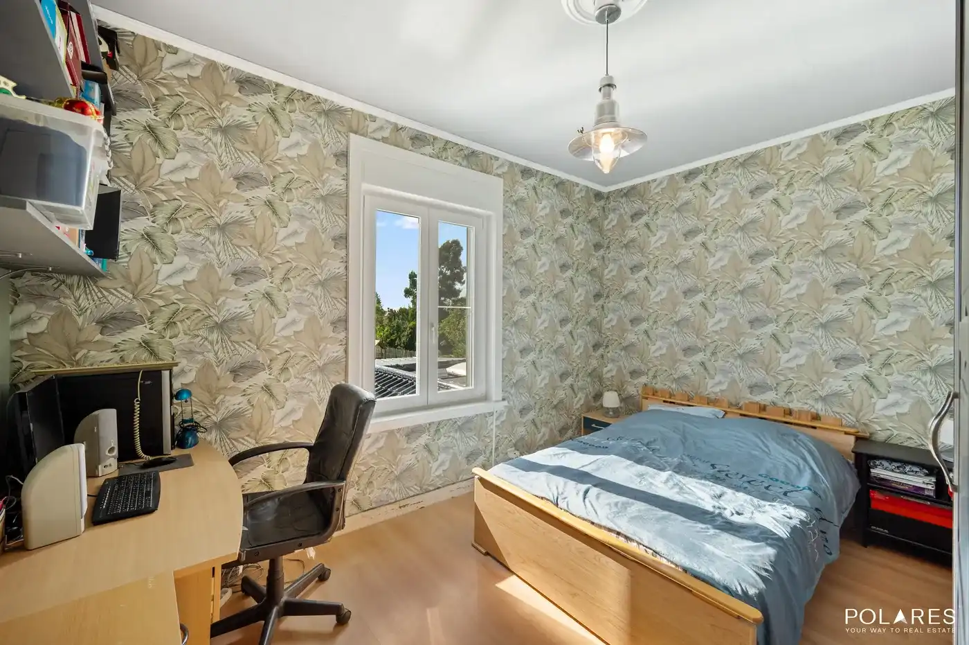 Halfopen woning met veel potentieel in Halle  foto 10