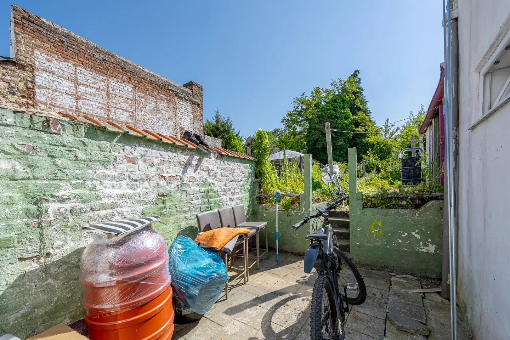 Lichtrijke woning met 4 slaapkamers en zonnige tuin in Menen foto 7