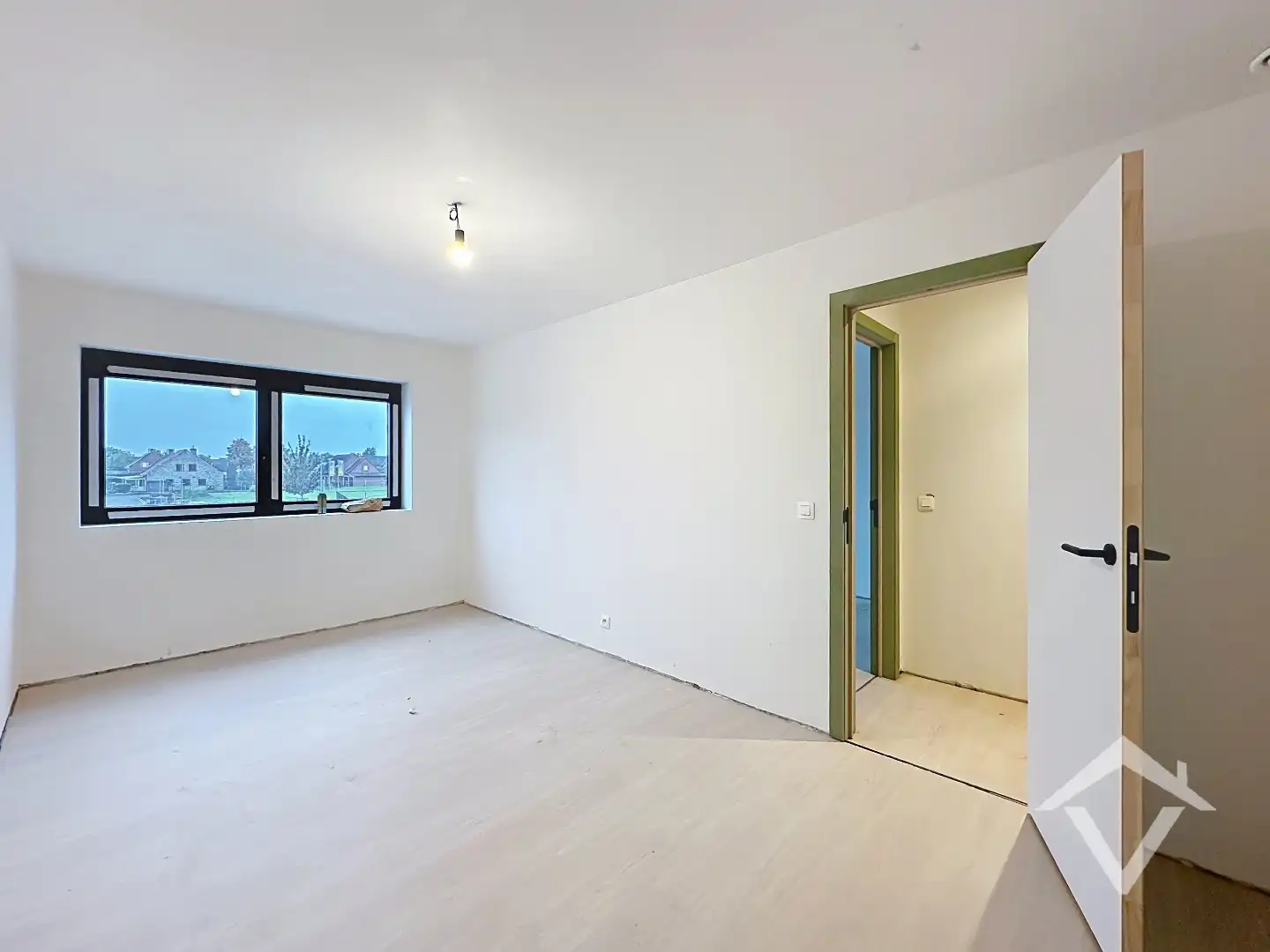 Woning met 3 slaapkamers en carport te Proven  foto 9