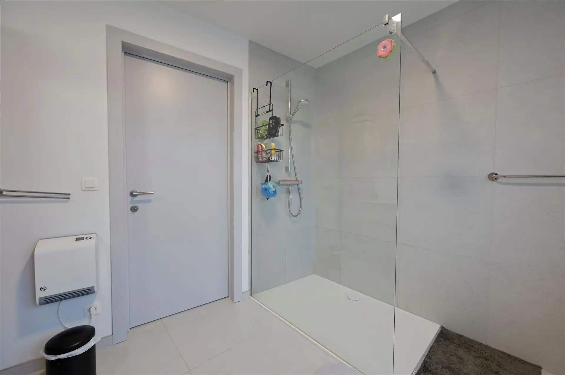 Moderne woning met 4 slaapkamers en tuin te Ramsel foto 18