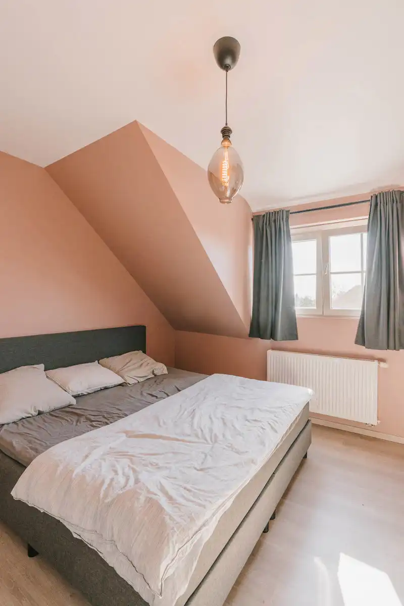 Lichtrijk en ruim appartement met riant terras op toplocatie foto 17