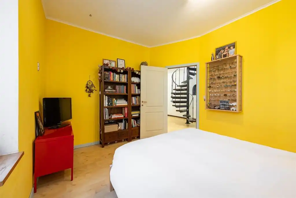 Ruim magazijn met multifunctionele achterbouw foto 12