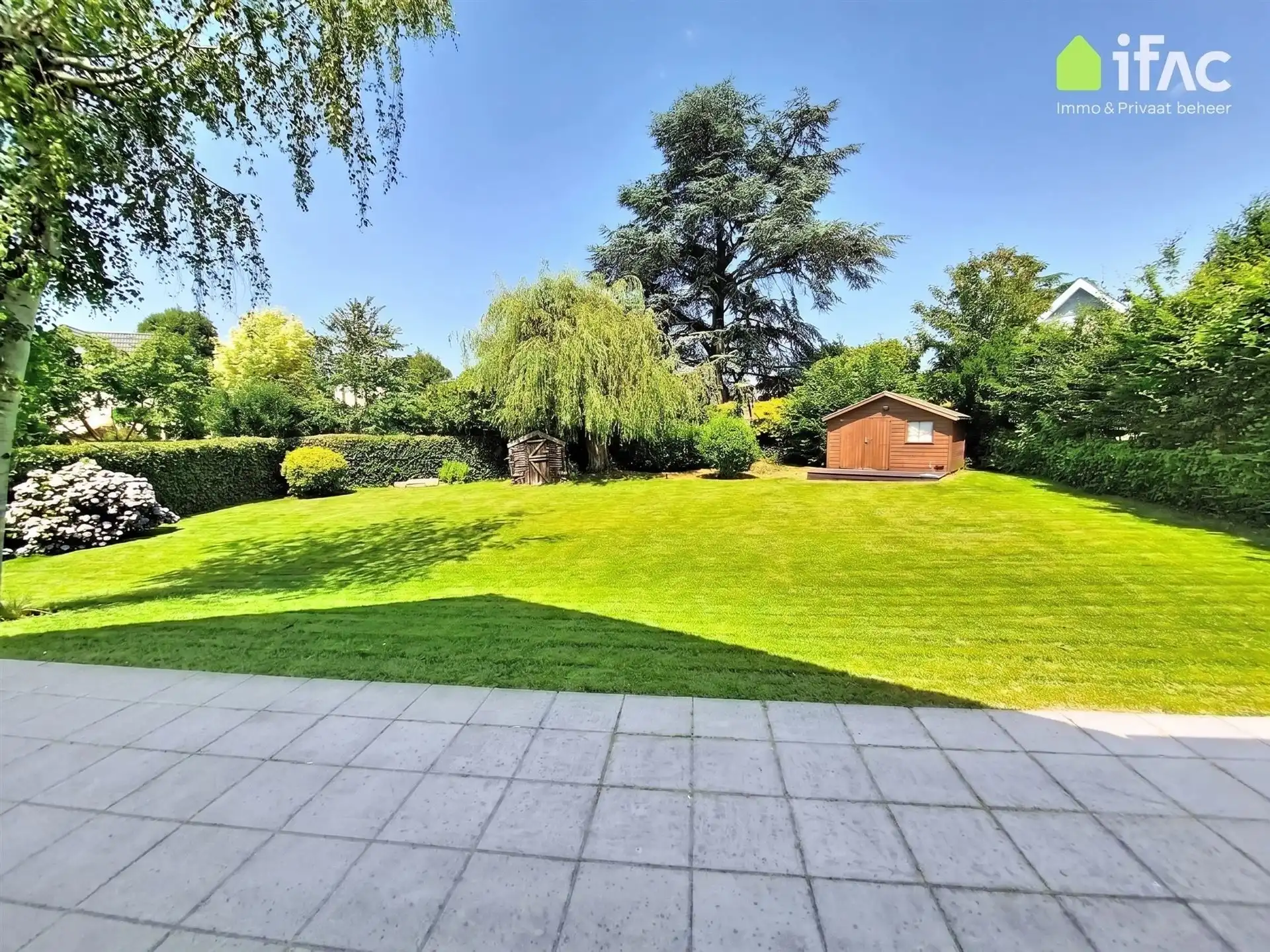 Rustig gelegen gerenoveerde villa in perfecte staat foto 3