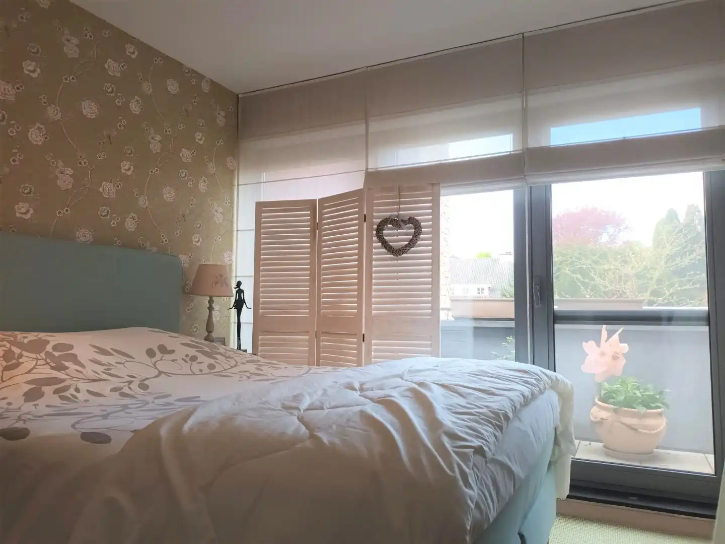 Gunstig gelegen duplex in het centrum van Kermt. foto 9