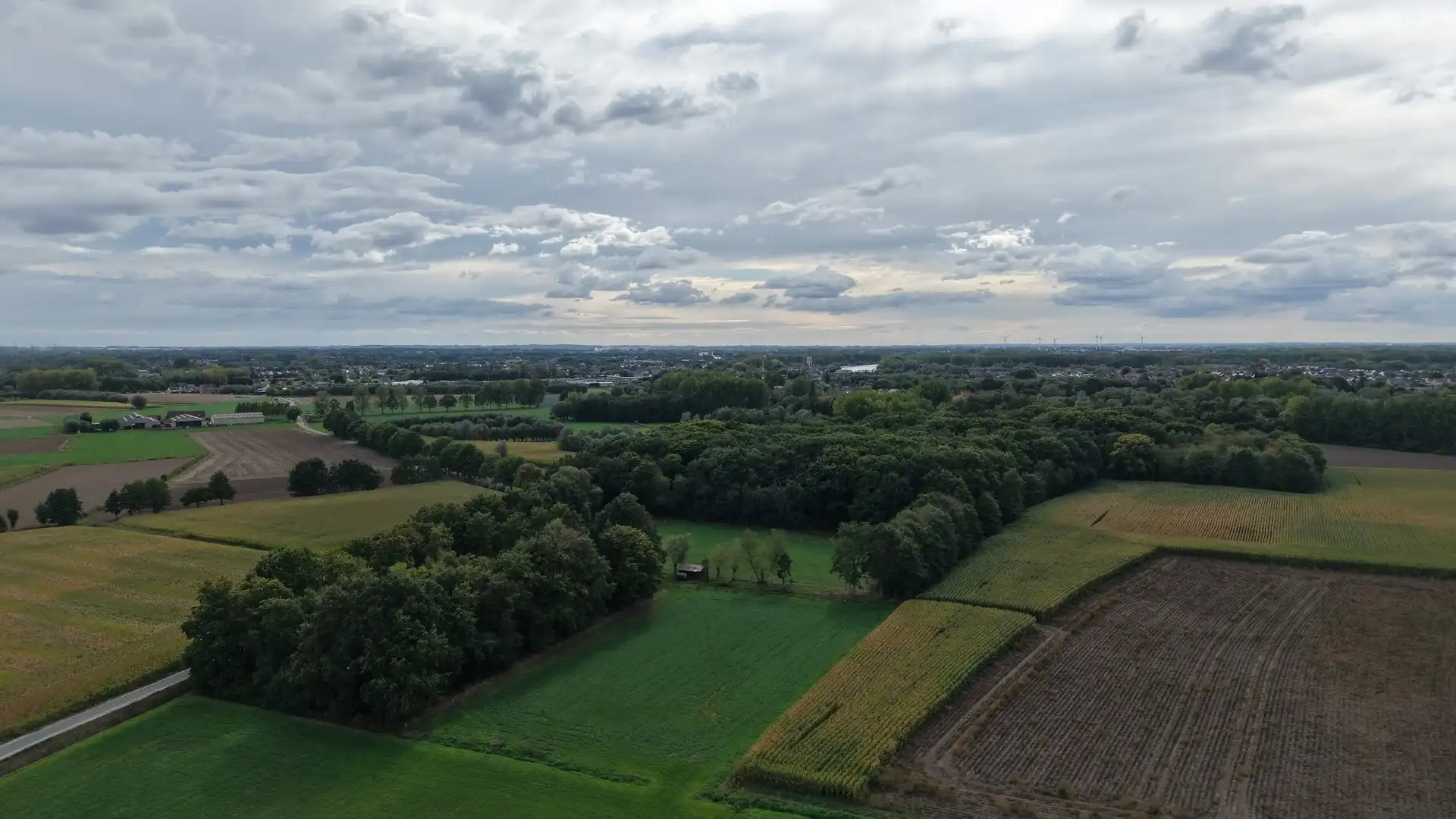862m² speelruimte voor bouwers met dromen foto 6