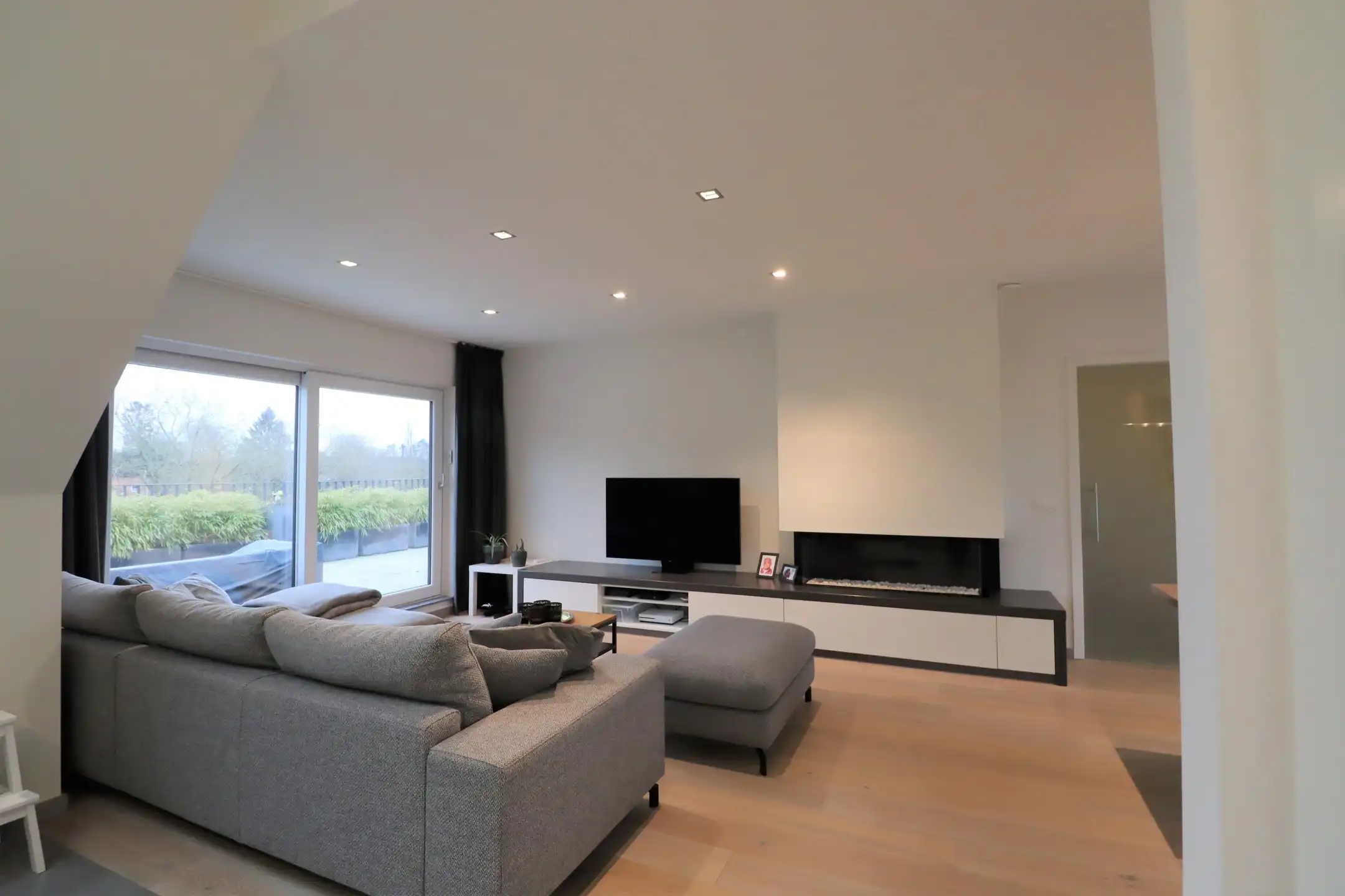 Luxueus penthouse met zuidgericht terras in Hingene foto 3