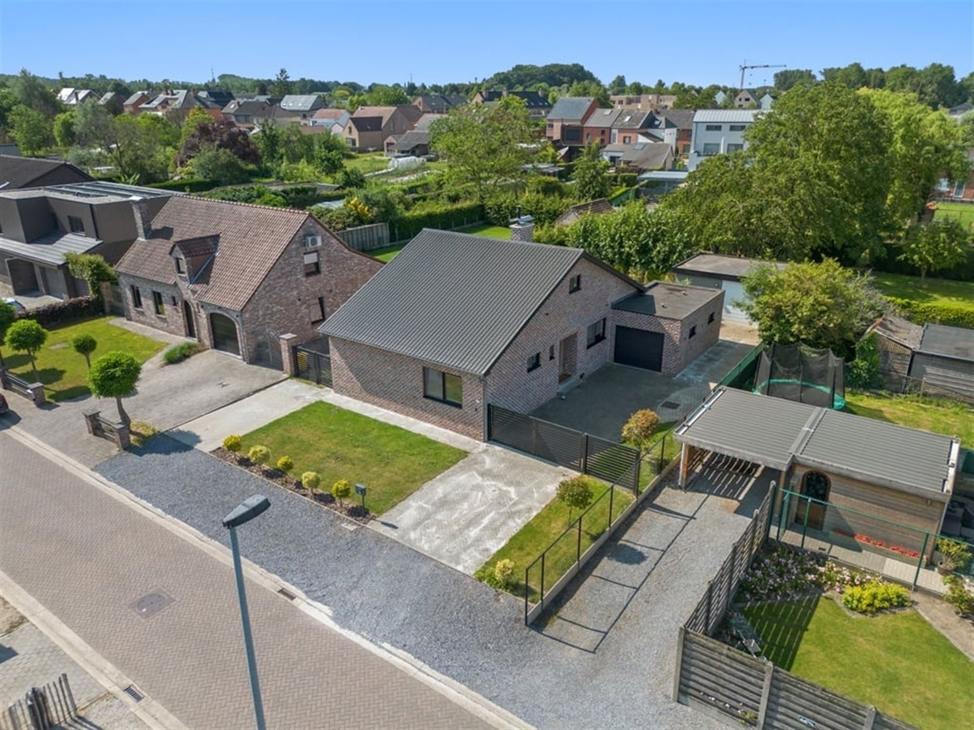 ()=>{if(producerUpdateValueVersion(node),producerAccessed(node),node.value===ERRORED)throw node.error;return node.value} Villersstraat 2 - 3500 HASSELT