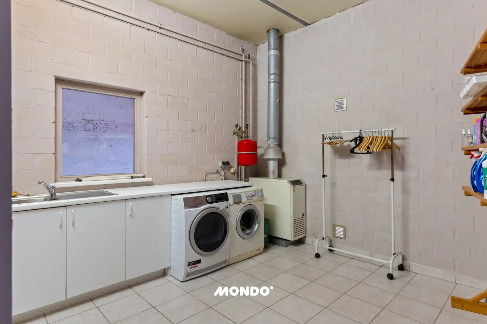 Combinatie van handel en wonen in centraal gelegen pand foto 5