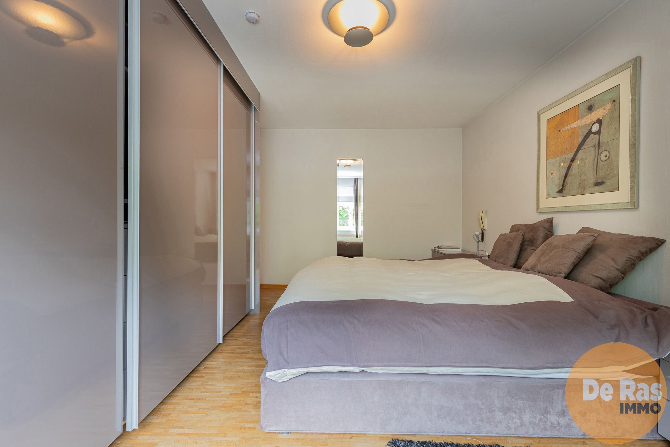 NIEUWERKERKEN - GROTE WONING MET PRAKTIJK foto 13