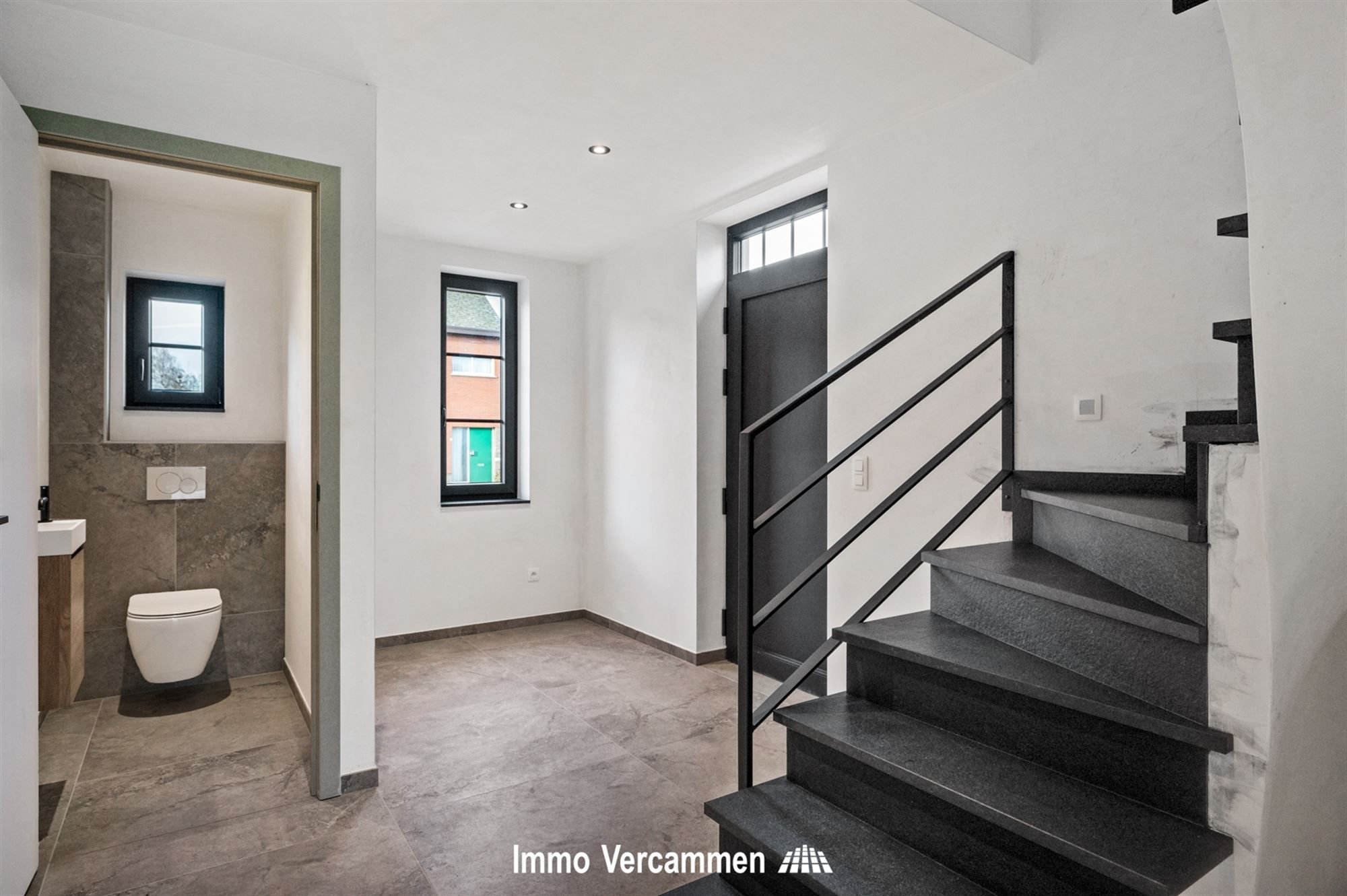 Perfect instapklare nieuwbouwwoning te Blaasveld foto 8