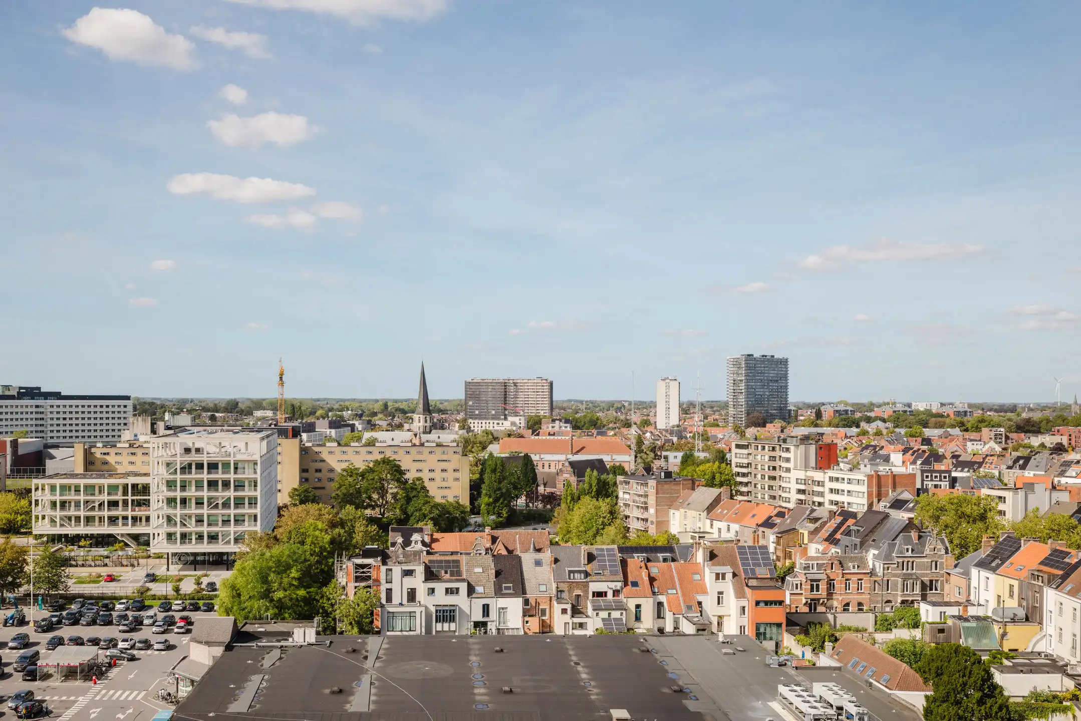 Lichtrijk appartement met 2 slp, 2x terras en garage te Gent foto 13