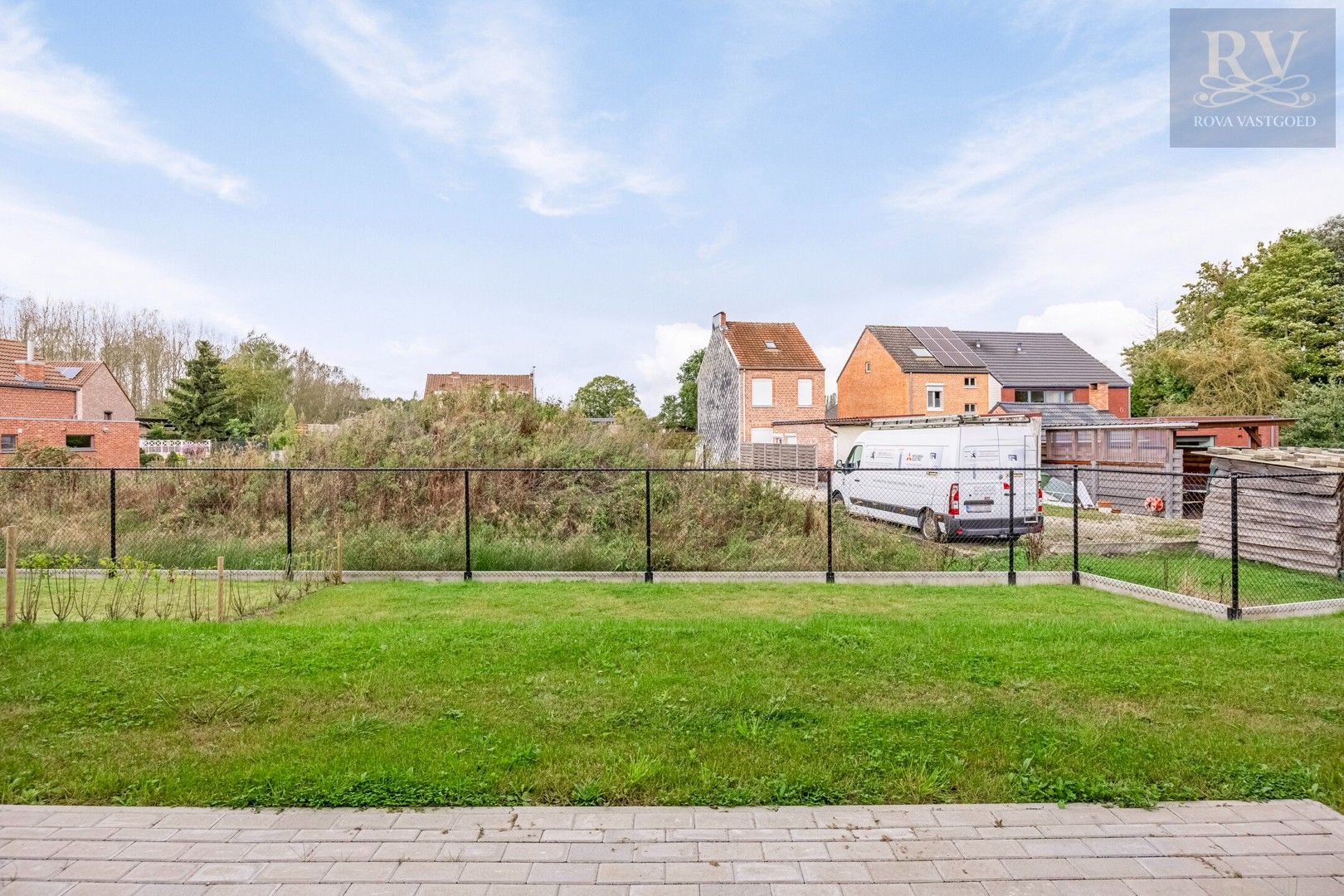 RUIM NIEUWBOUWAPPARTEMENT VAN 149,5M² MET 3 SLPK'S MET TERRAS EN TUIN IN HASSELT foto 11