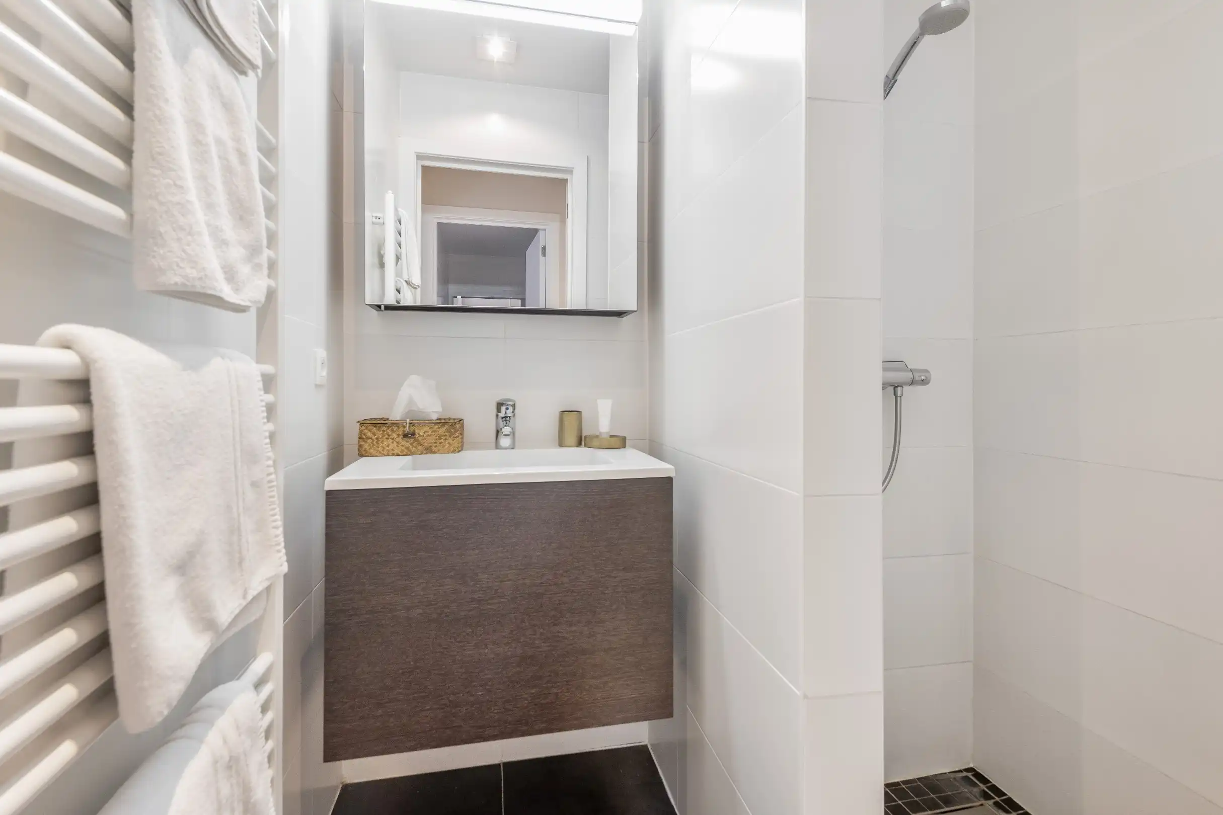 Recent zonnig appartement  met 2 slaapkamers gelegen in het centrum van Knokke.  foto 17