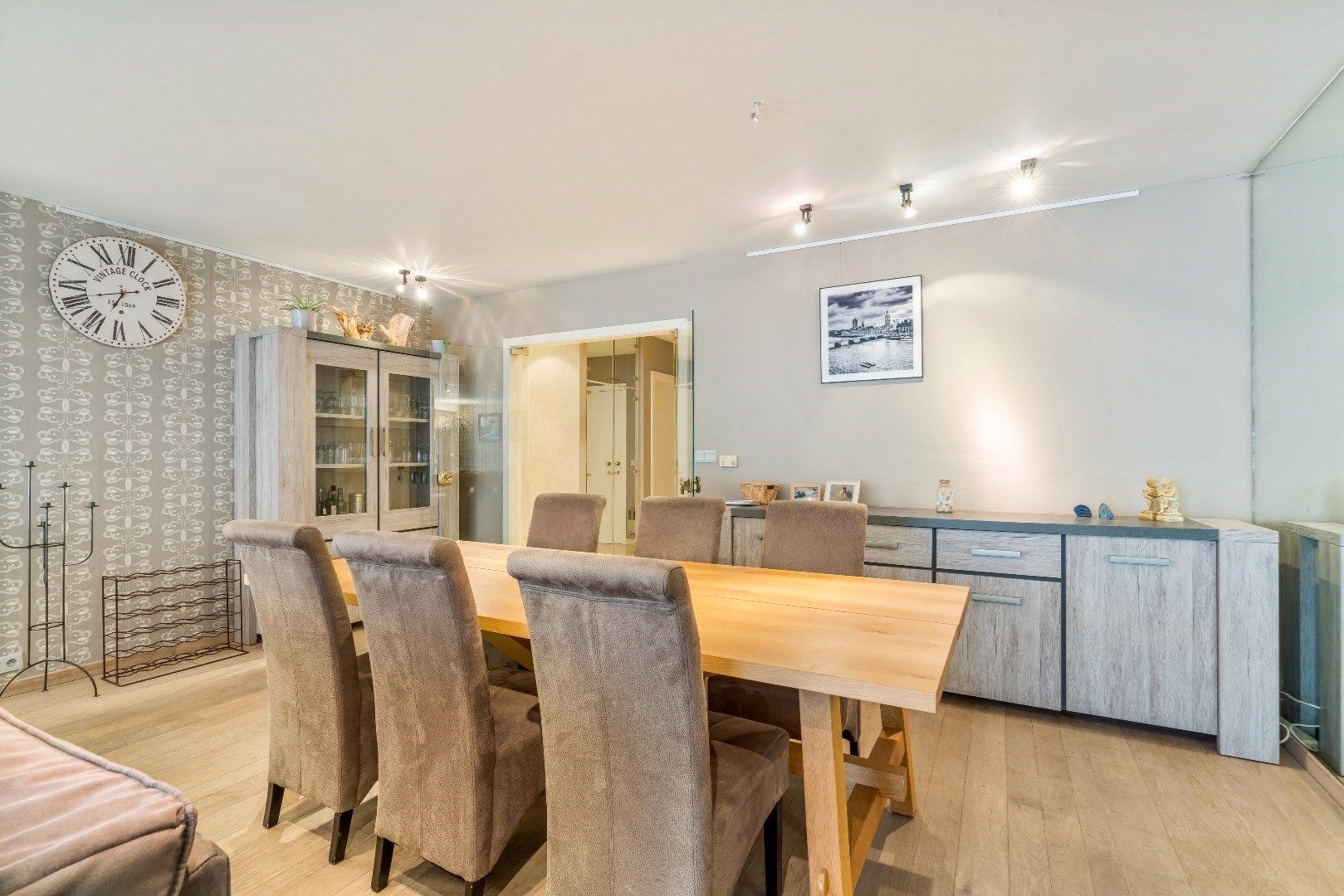 Groot en lichtrijk appartement (98 m²), 3 slpk, Torhout foto 14