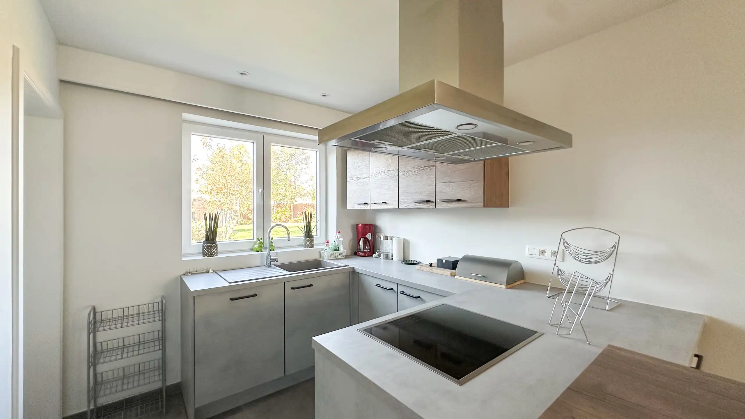 Charmante woning met 2 slaapkamers en een polyvalente ruimte foto 11