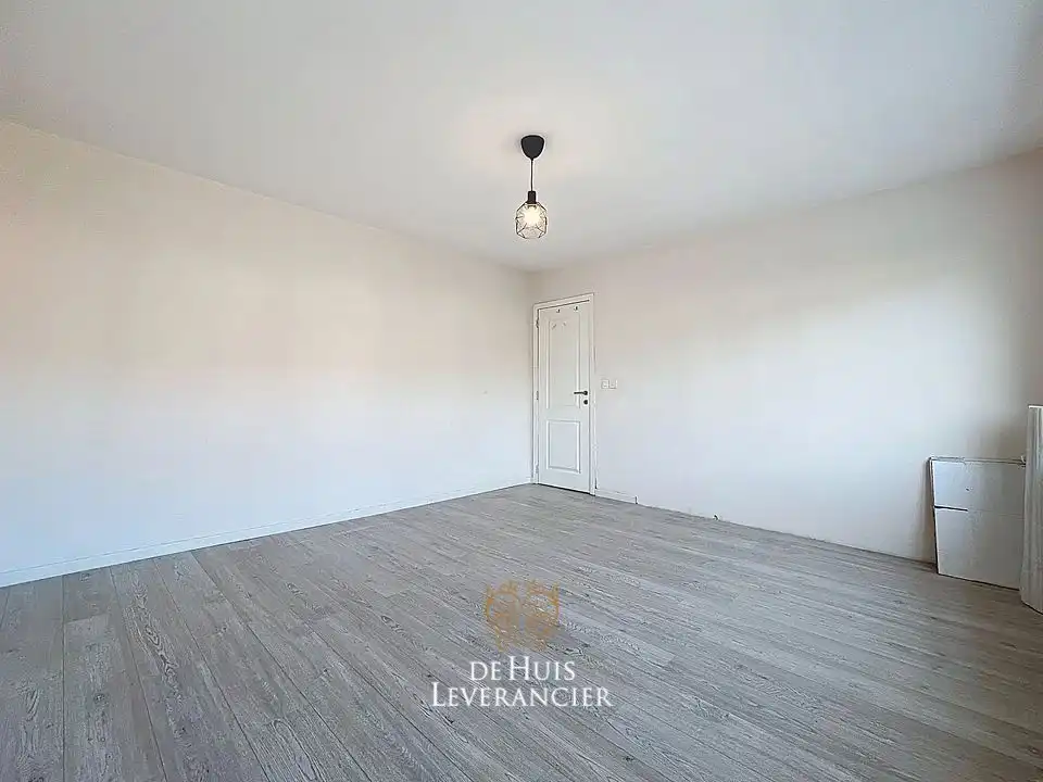 Ruimtelijke rijwoning met tuin en garage in de Altenawijk foto 22