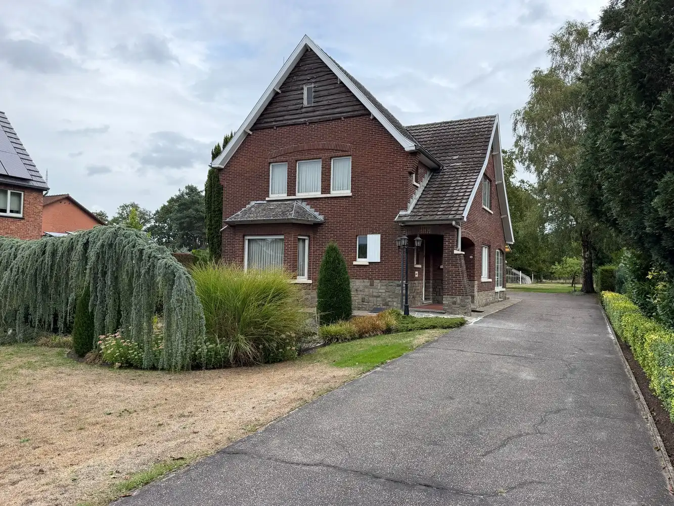 Hoofdfoto van de publicatie: Vrijstaande woning met royale tuin