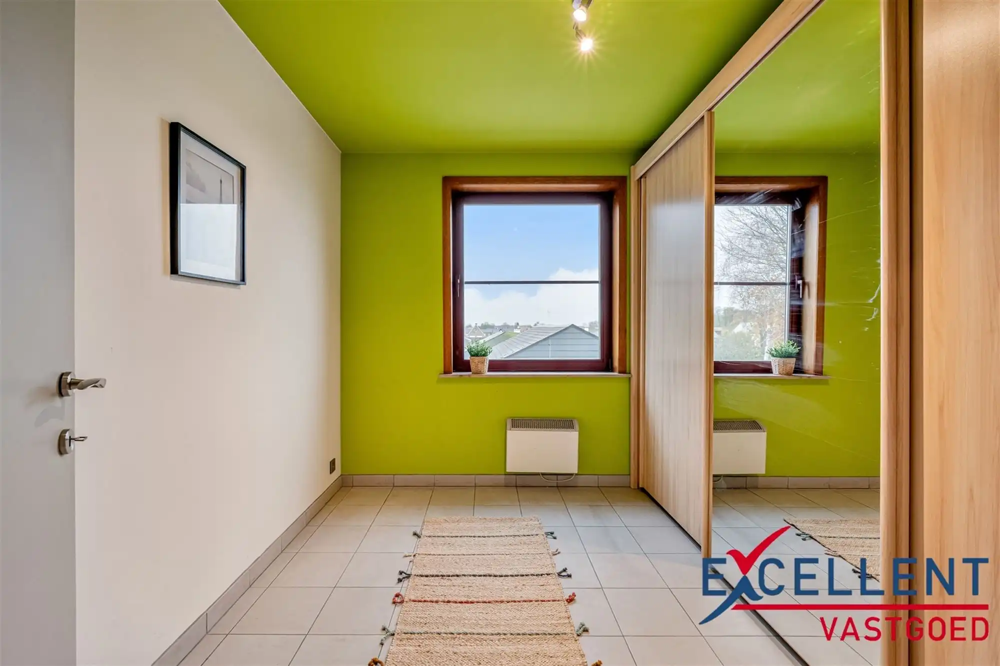 Lichtrijk appartement met staanplaats centrum Landegem foto 9