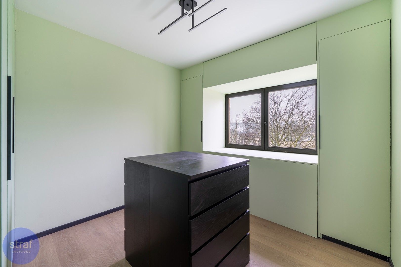 Groot 3 slpk appartement met terras en inloopdressing foto 11
