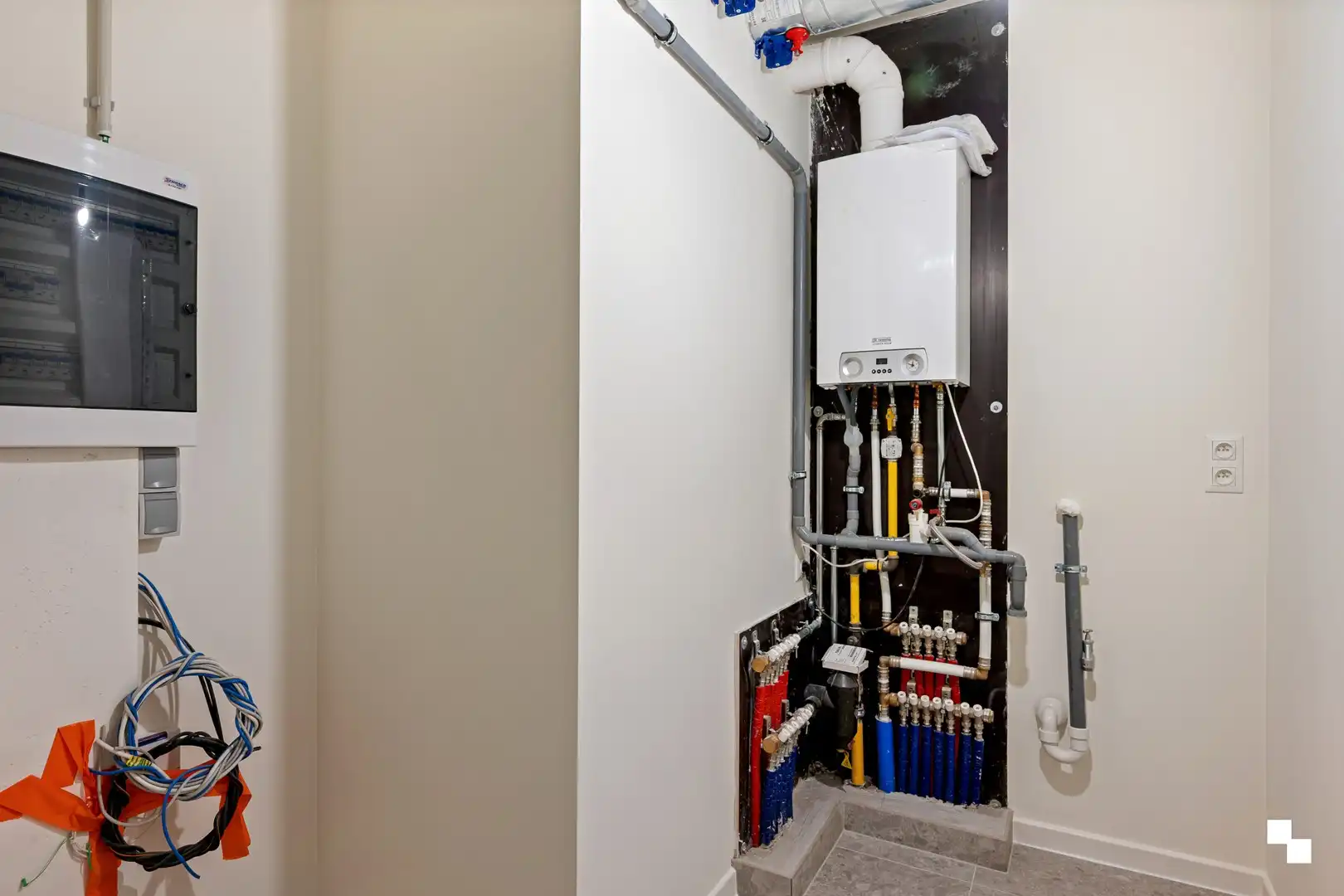 Laatste appartement in Residentie Dacart – exclusief wonen aan het kanaal Roeselare - Leie foto 21