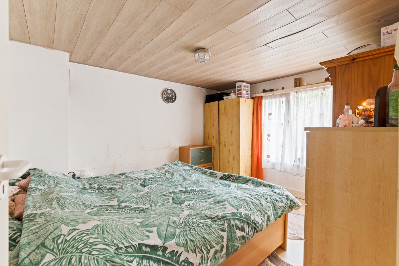 Te renoveren woning met 3 slpk. en tuin foto 17