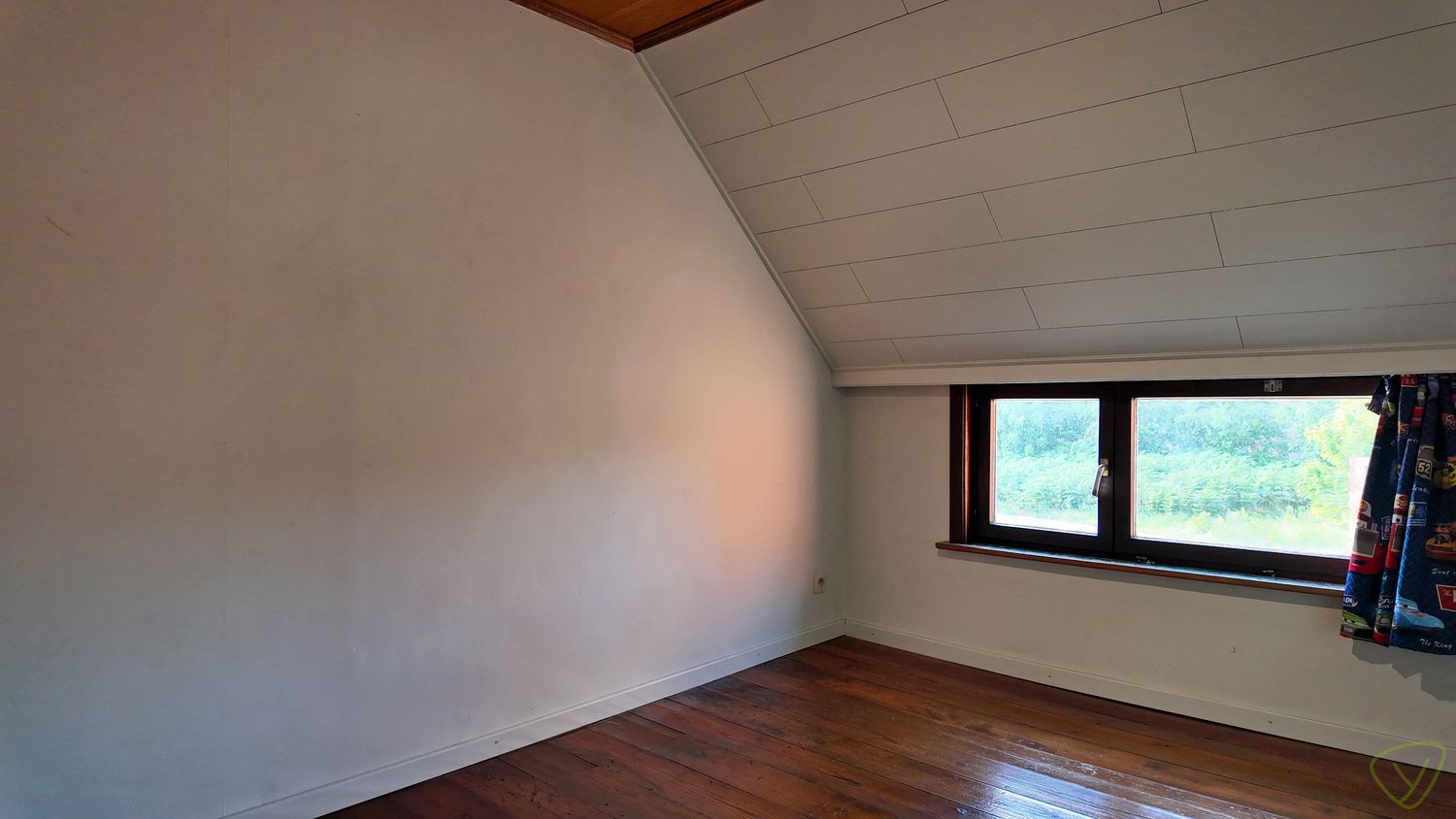 Gezellige stadswoning te huur met ruime garage en parking! foto 17