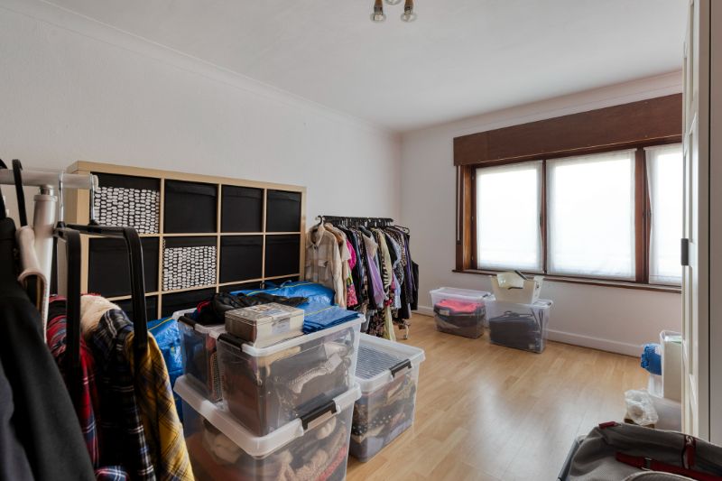 Gezellige rijwoning met achtertoegang en vlotte verbinding naar de kust! foto 10