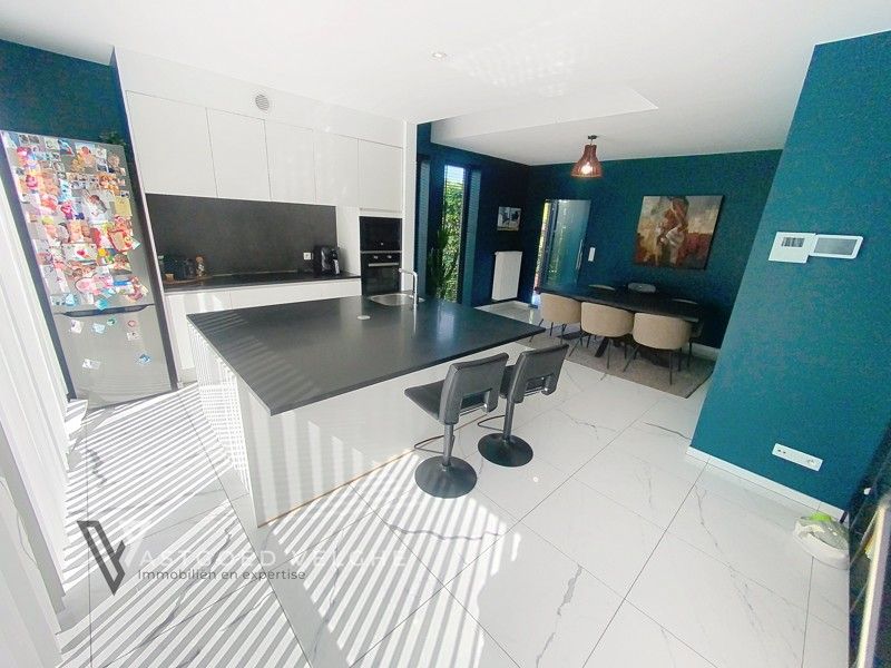 Moderne woning  van 151m² op wandelafstand van het centrum van Genk foto 2