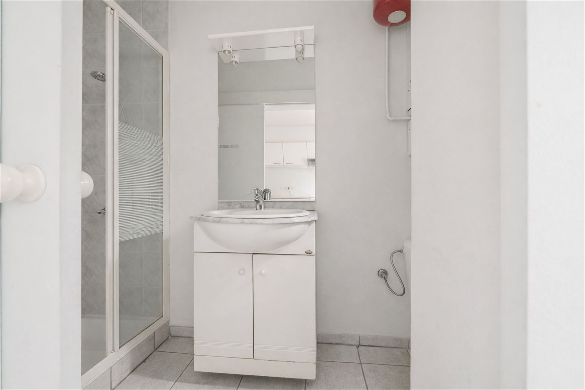 Woning met 3 slpks, tuin en sterke basis in Mechelen foto 8