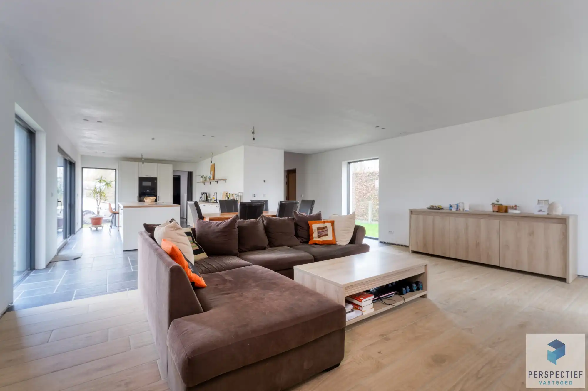 Charmante energiezuinige hedendaagse landelijke villa met tuin op 1067m² foto 7