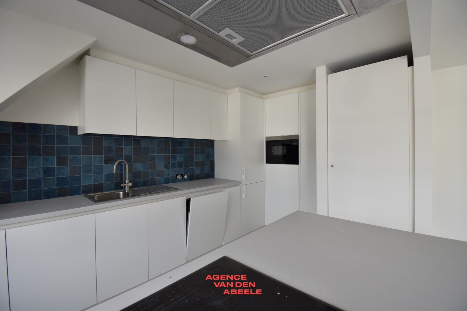 Prachtig gerenoveerd appartement met 2 slaapkamers  foto 4