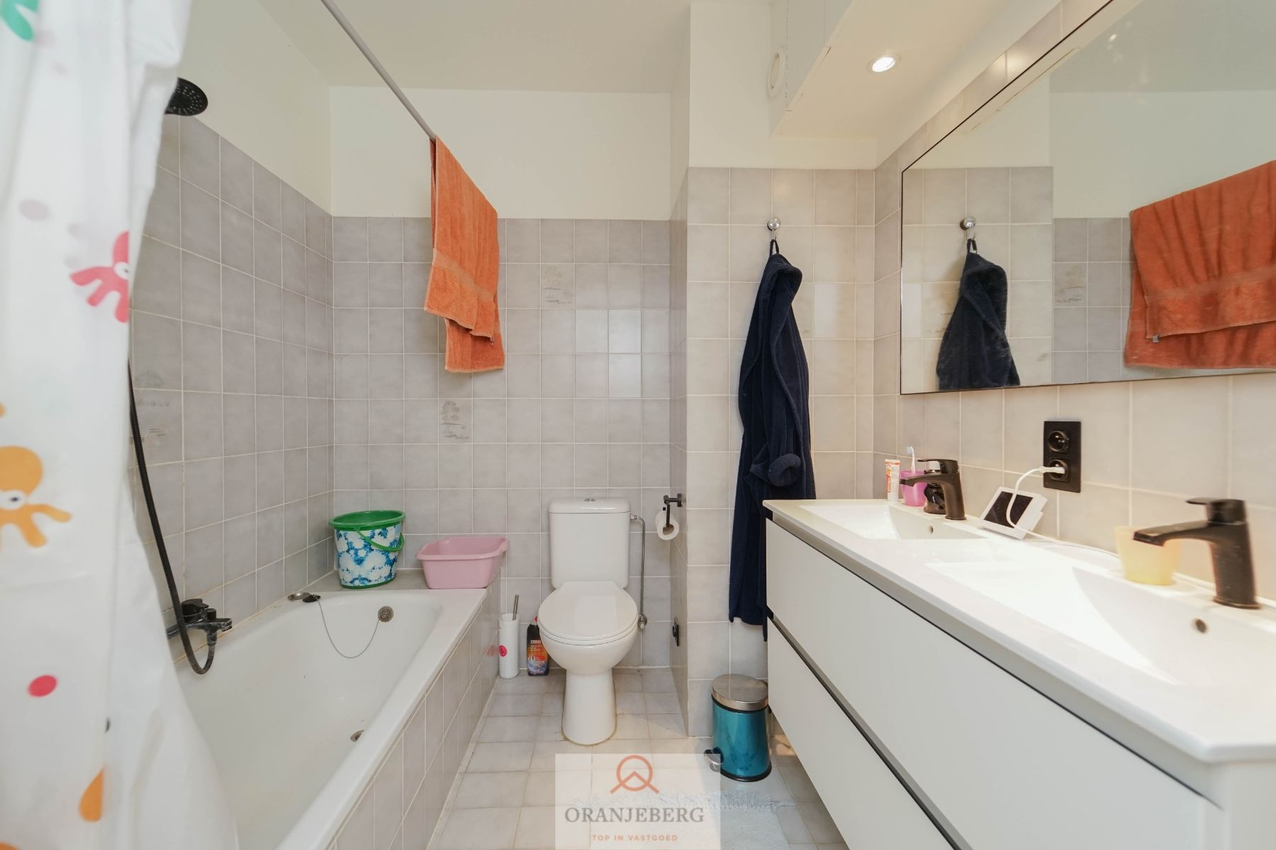 Ruime 2slpk-appartement vlakbij Begijnhof en Gravensteen foto 19