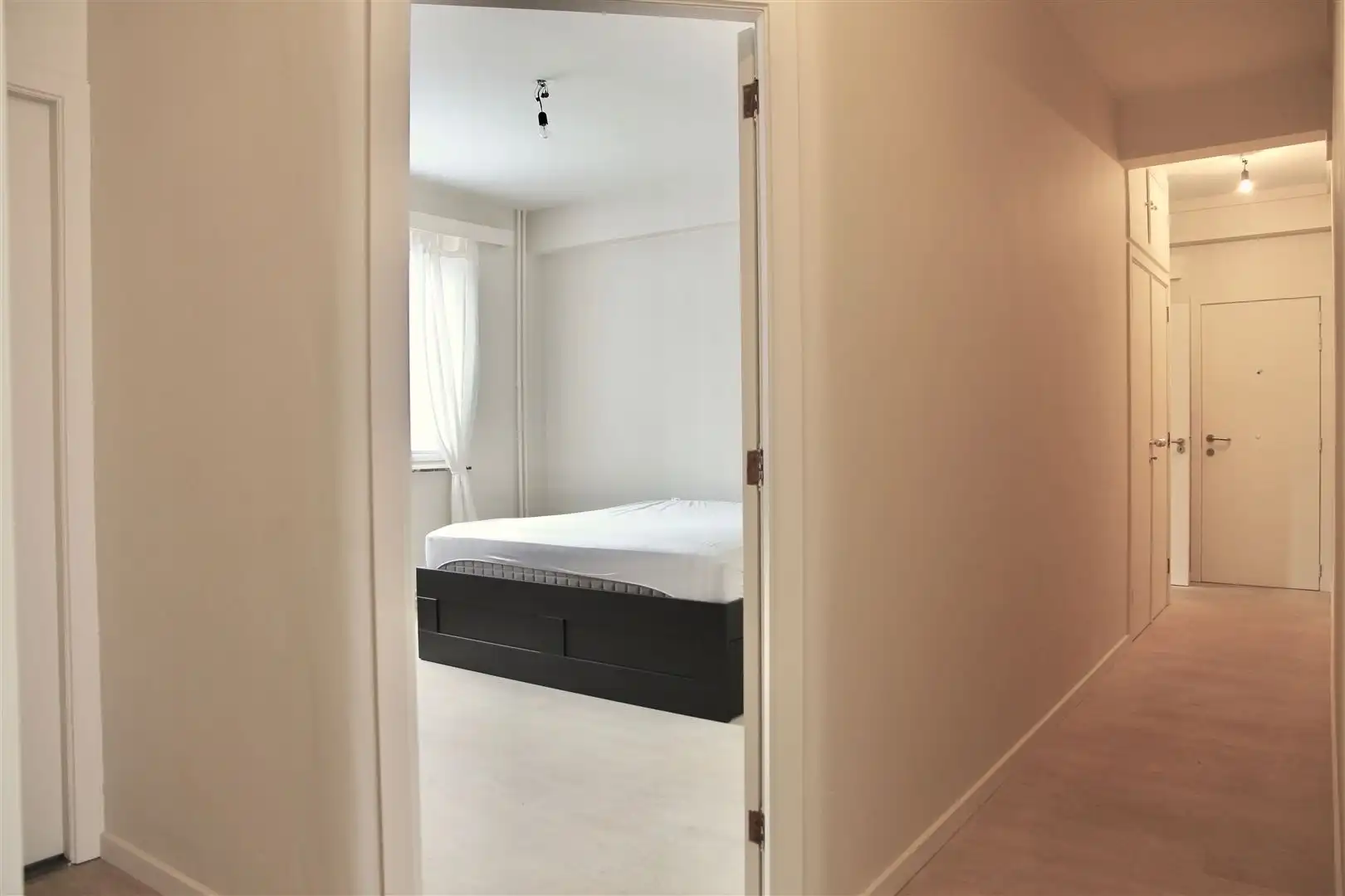 2-slaapkamer appartement aan 2 parken foto 9