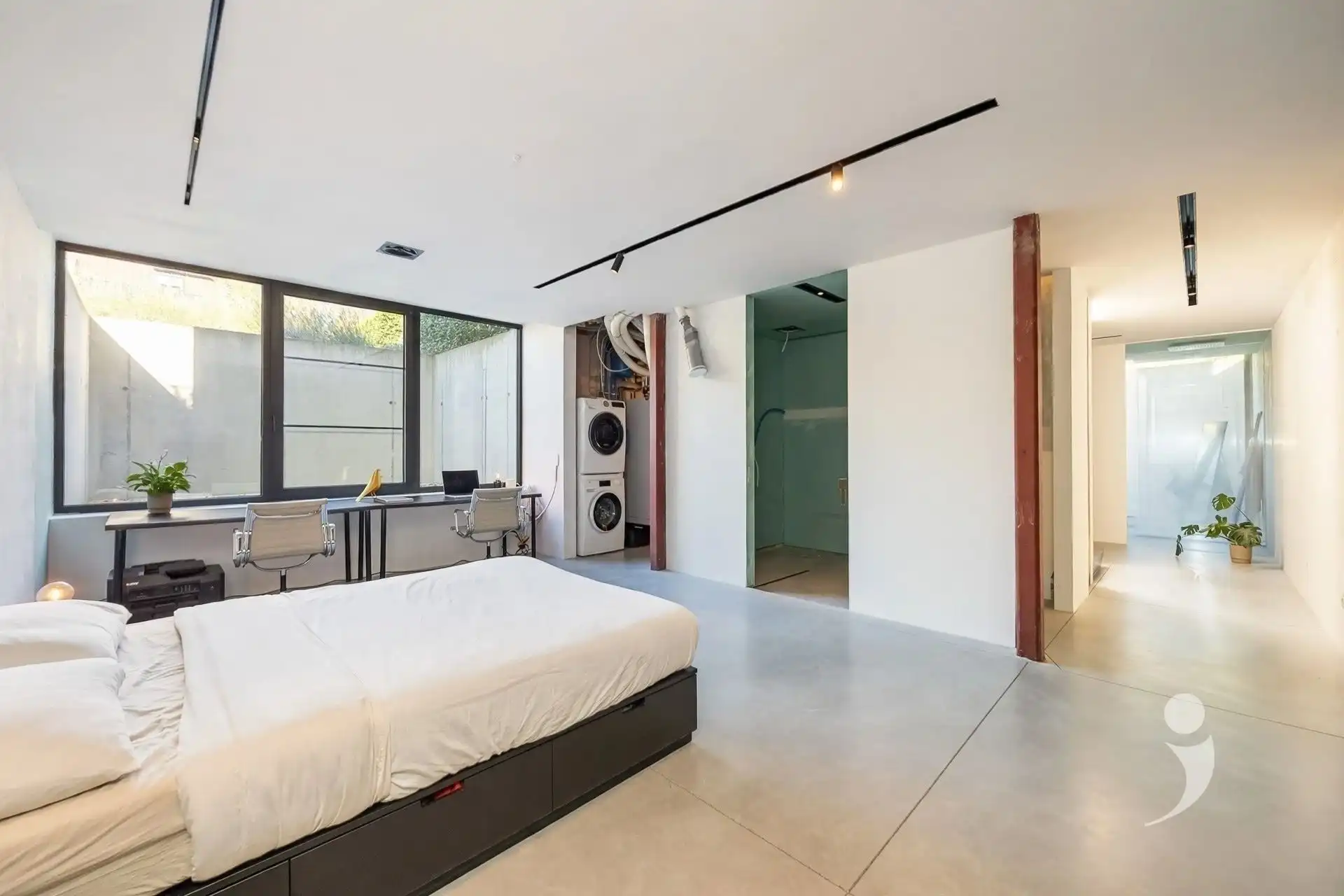 High-end architectenwoning met zwembad en prachtig zicht op de achterliggende weides foto 44