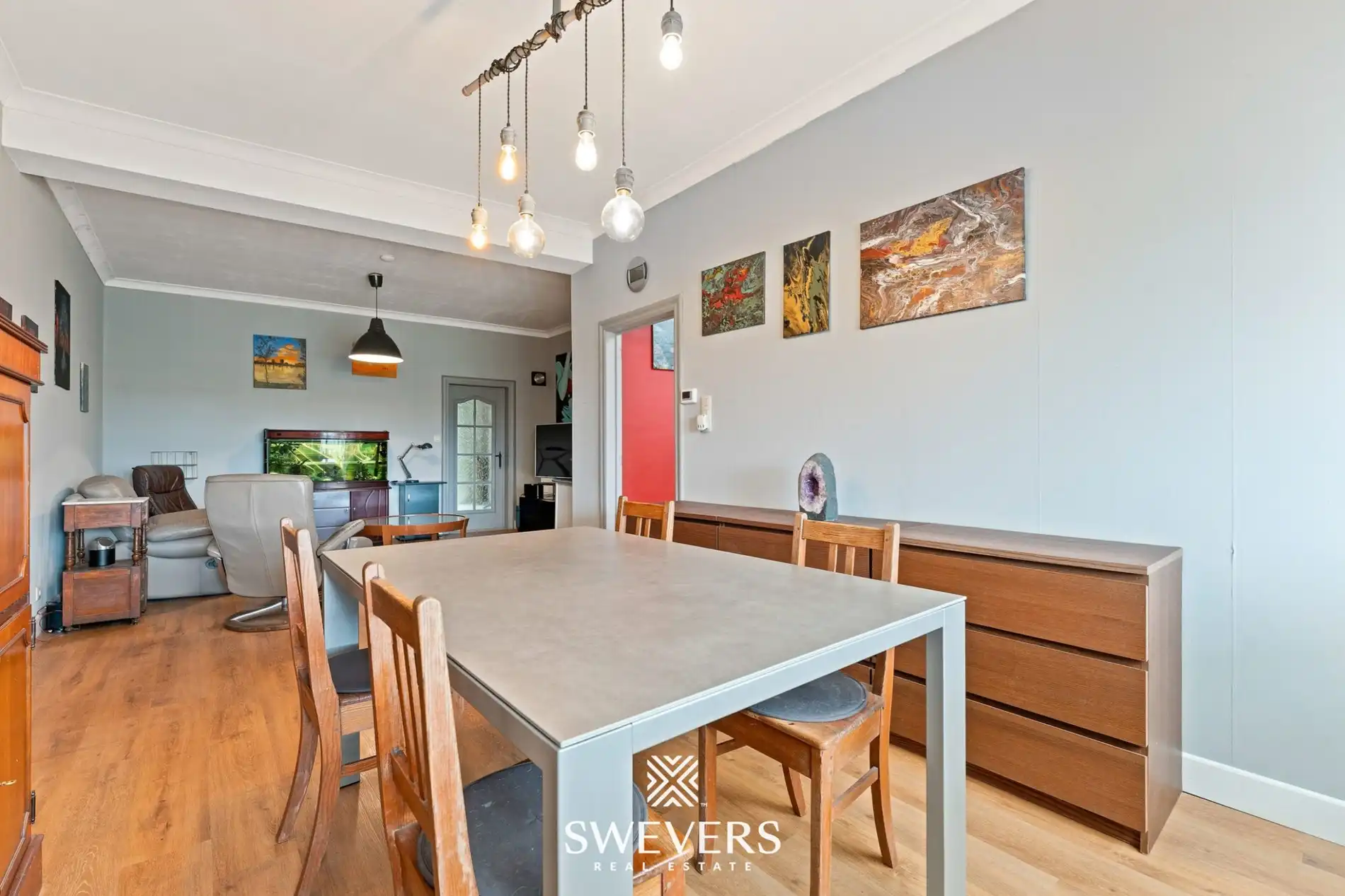 Instapklare woning met verrassend veel ruimte in Borgloon foto 6