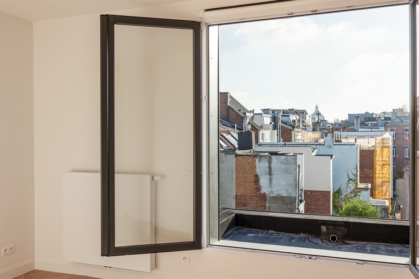 Vernieuwd appartement foto 10